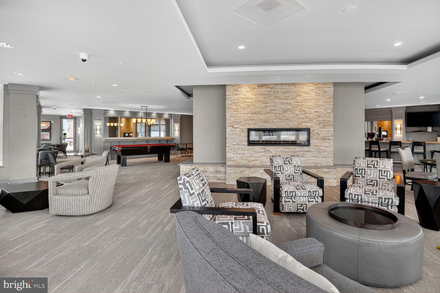 8220 CRESTWOOD HEIGHTS DR #418, MCLEAN, Virginia 22102, 1 Bedroom Bedrooms, ,1 BathroomBathrooms,Residential,For sale,8220 CRESTWOOD HEIGHTS DR #418,VAFX2257224 MLS # VAFX2257224