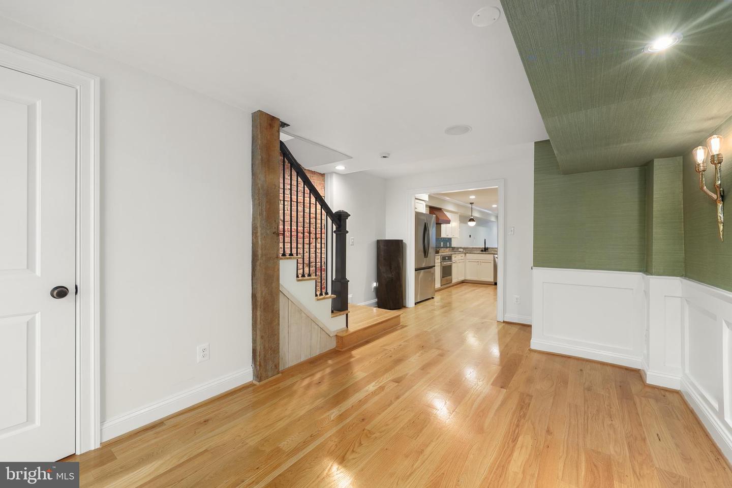 607 S SAINT ASAPH ST, ALEXANDRIA, Virginia 22314, 3 Bedrooms Bedrooms, ,2 BathroomsBathrooms,Residential,For sale,607 S SAINT ASAPH ST,VAAX2048202 MLS # VAAX2048202