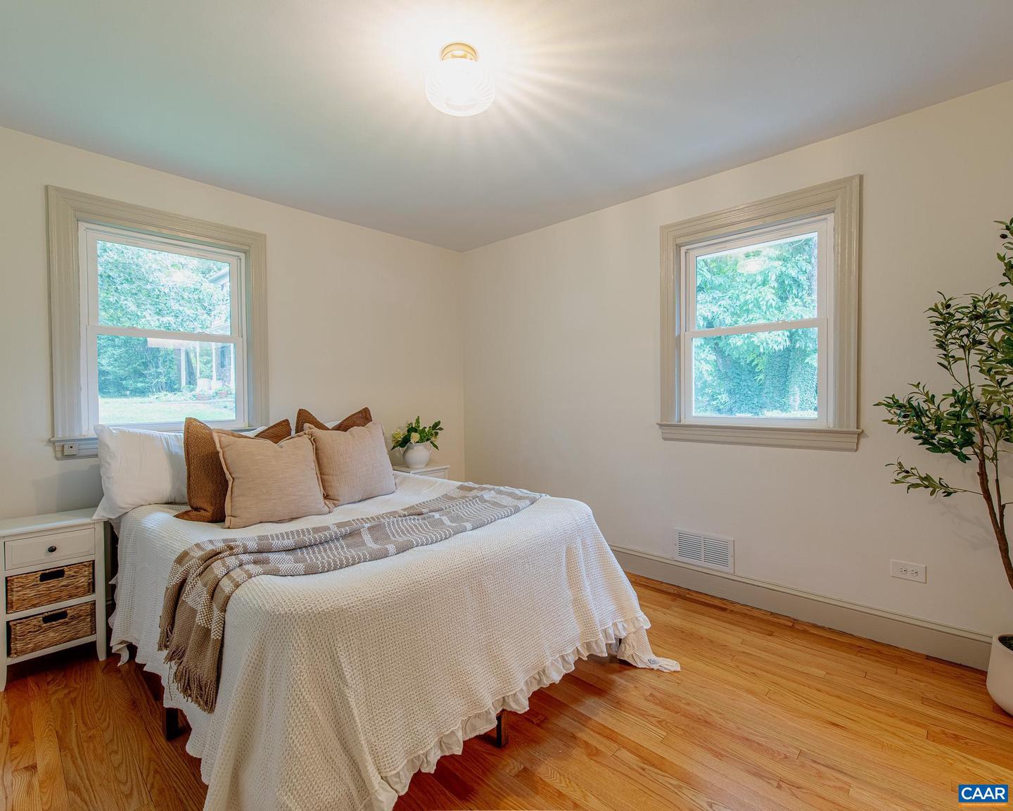 1515 AMHERST ST, CHARLOTTESVILLE, Virginia 22903, 3 Bedrooms Bedrooms, ,2 BathroomsBathrooms,Residential,For sale,1515 AMHERST ST,667909 MLS # 667909