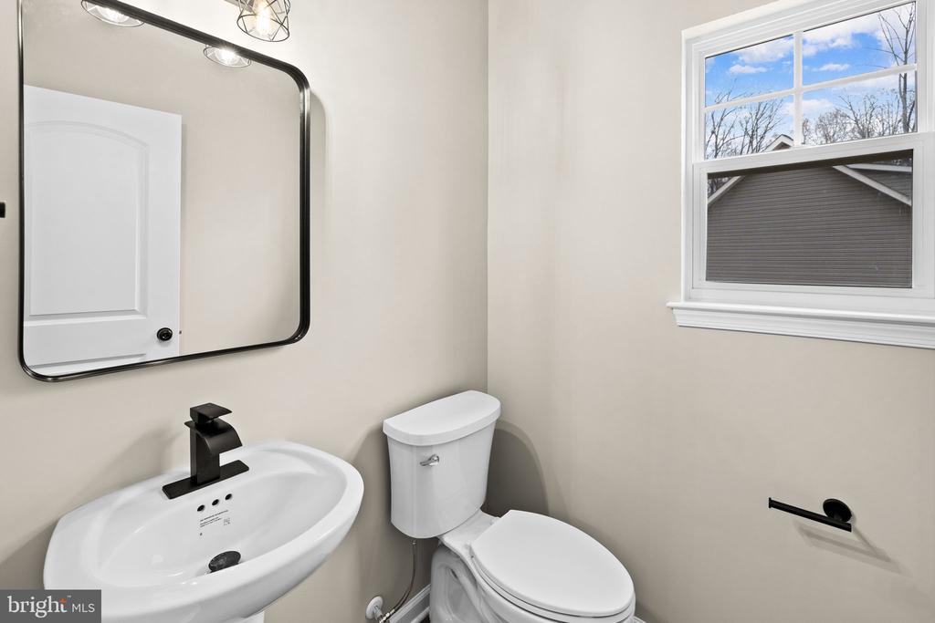 10912 THIEL CT, SPOTSYLVANIA, Virginia 22551, 4 Bedrooms Bedrooms, ,2 BathroomsBathrooms,Residential,10912 THIEL CT,VASP2037938 MLS # VASP2037938 10912 THIEL CT, SPOTSYLVANIA, Virginia 22551, 4 Bedrooms Bedrooms, ,2 BathroomsBathrooms,Residential,10912 THIEL CT,VASP2037938 MLS # VASP2037938