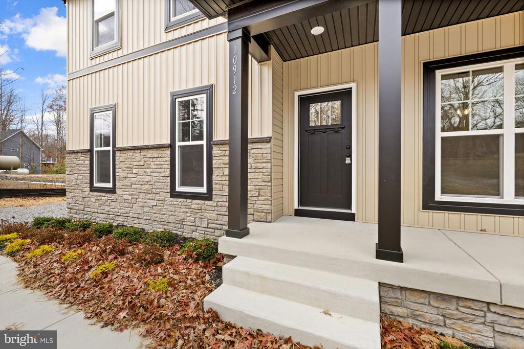 10912 THIEL CT, SPOTSYLVANIA, Virginia 22551, 4 Bedrooms Bedrooms, ,2 BathroomsBathrooms,Residential,10912 THIEL CT,VASP2037938 MLS # VASP2037938 10912 THIEL CT, SPOTSYLVANIA, Virginia 22551, 4 Bedrooms Bedrooms, ,2 BathroomsBathrooms,Residential,10912 THIEL CT,VASP2037938 MLS # VASP2037938