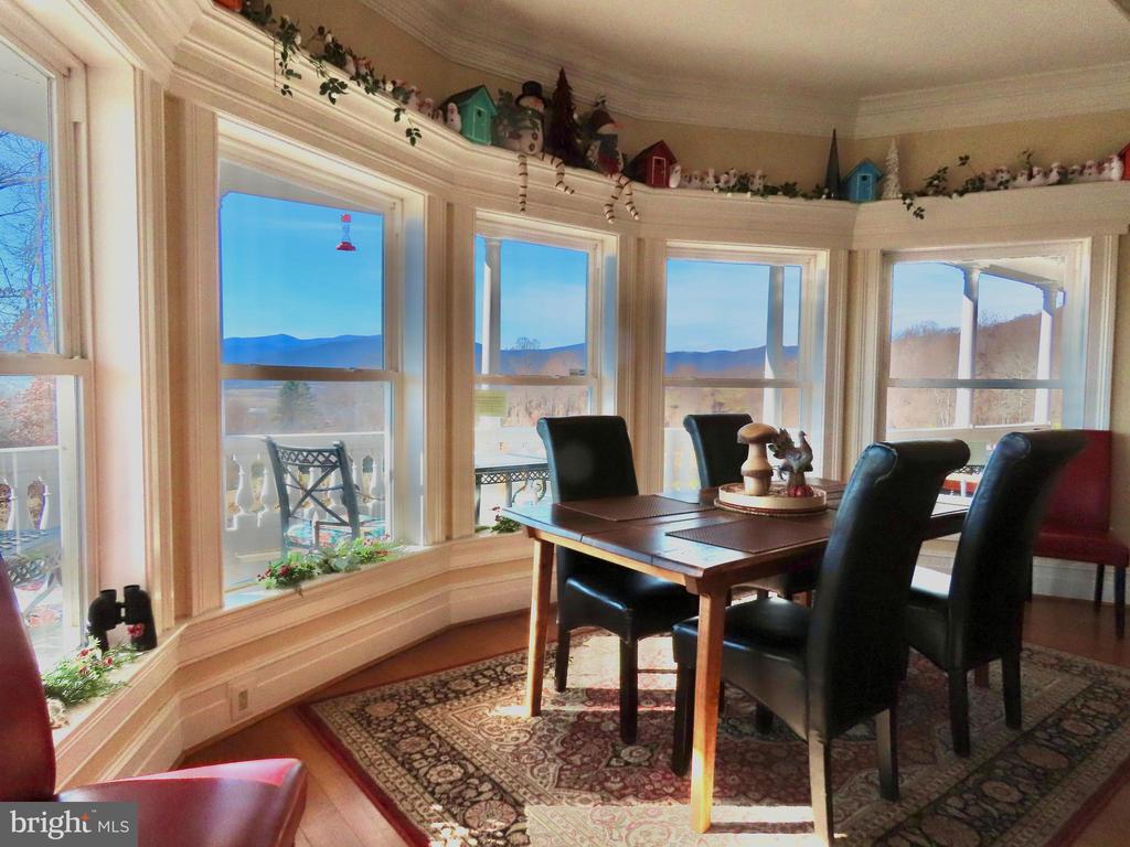 65 CLARK LN, WASHINGTON, Virginia, 7 Bedrooms Bedrooms, ,10 BathroomsBathrooms,Residential,65 CLARK LN,VARP2002418 MLS # VARP2002418