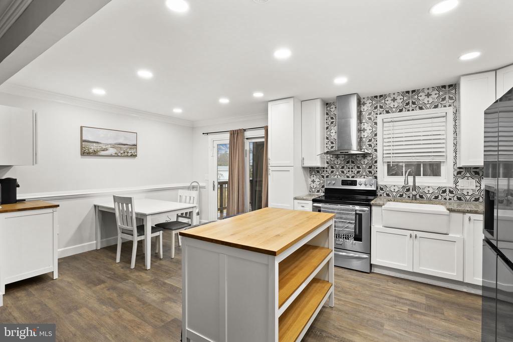 3905 WILBURN DR, FREDERICKSBURG, Virginia 22407, 4 Bedrooms Bedrooms, ,3 BathroomsBathrooms,Residential,3905 WILBURN DR,VASP2037924 MLS # VASP2037924 3905 WILBURN DR, FREDERICKSBURG, Virginia 22407, 4 Bedrooms Bedrooms, ,3 BathroomsBathrooms,Residential,3905 WILBURN DR,VASP2037924 MLS # VASP2037924