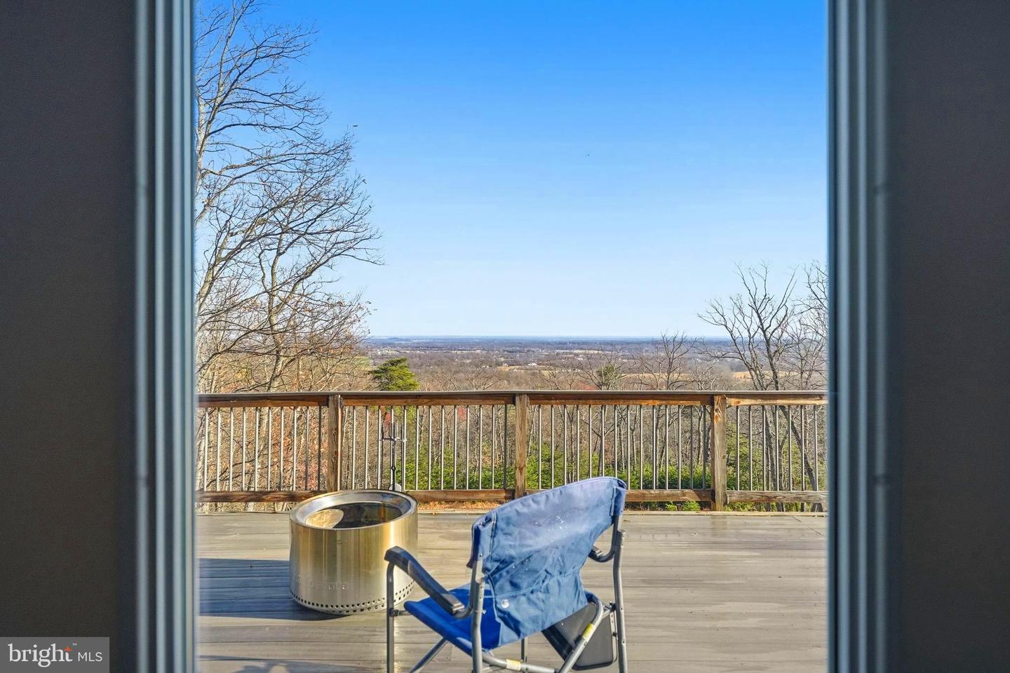 2419 JACKSON DR, HAYMARKET, Virginia 20169, 4 Bedrooms Bedrooms, ,2 BathroomsBathrooms,Residential,For sale,2419 JACKSON DR,VAPW2104208 MLS # VAPW2104208