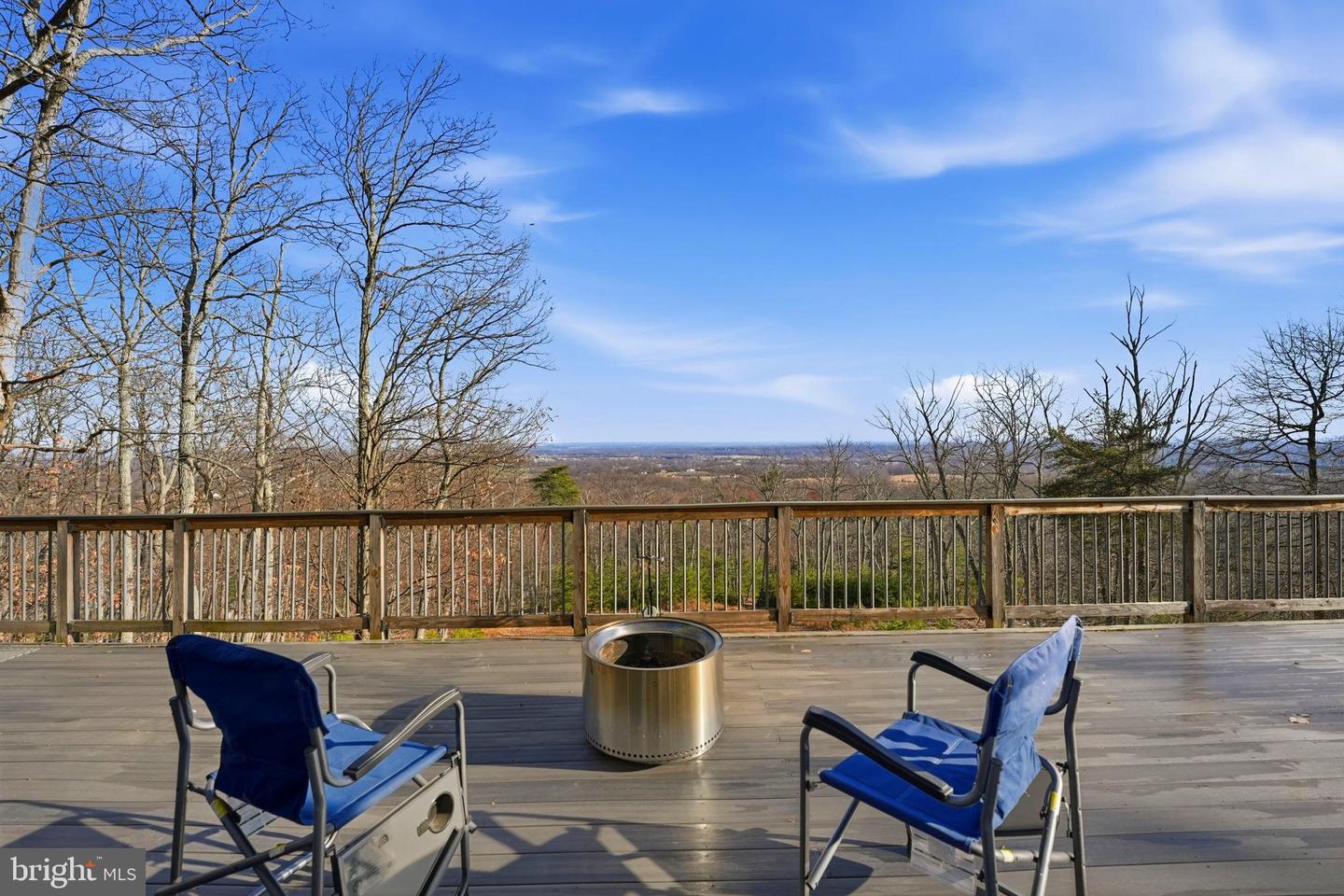 2419 JACKSON DR, HAYMARKET, Virginia 20169, 4 Bedrooms Bedrooms, ,2 BathroomsBathrooms,Residential,For sale,2419 JACKSON DR,VAPW2104208 MLS # VAPW2104208