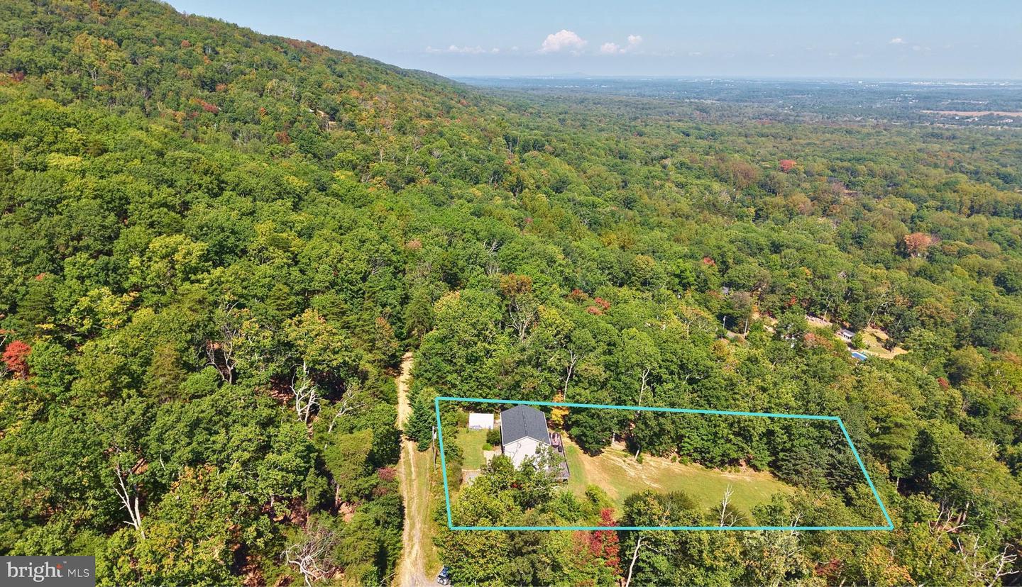 2419 JACKSON DR, HAYMARKET, Virginia 20169, 4 Bedrooms Bedrooms, ,2 BathroomsBathrooms,Residential,For sale,2419 JACKSON DR,VAPW2104208 MLS # VAPW2104208