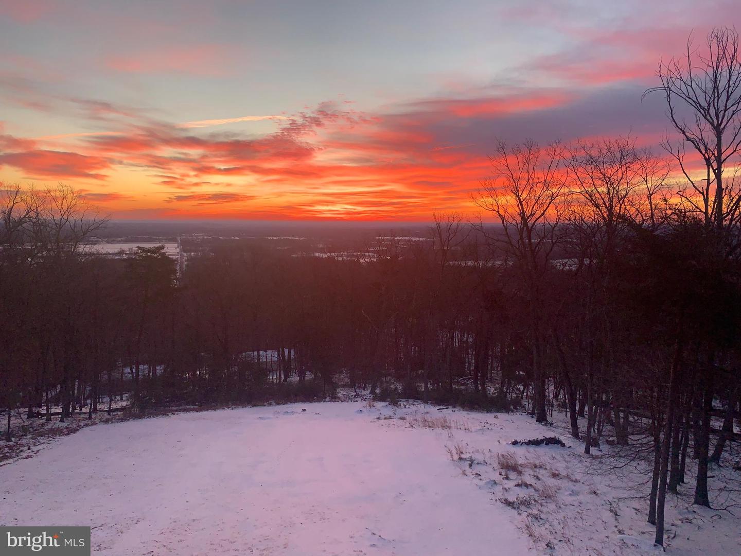 2419 JACKSON DR, HAYMARKET, Virginia 20169, 4 Bedrooms Bedrooms, ,2 BathroomsBathrooms,Residential,For sale,2419 JACKSON DR,VAPW2104208 MLS # VAPW2104208