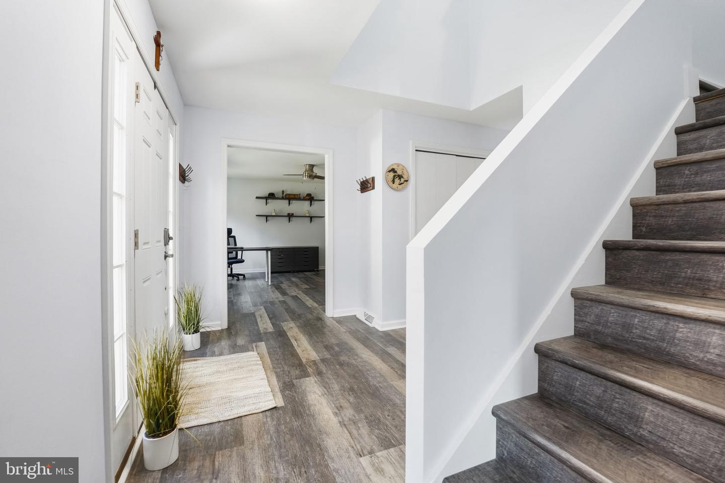 2419 JACKSON DR, HAYMARKET, Virginia 20169, 4 Bedrooms Bedrooms, ,2 BathroomsBathrooms,Residential,For sale,2419 JACKSON DR,VAPW2104208 MLS # VAPW2104208