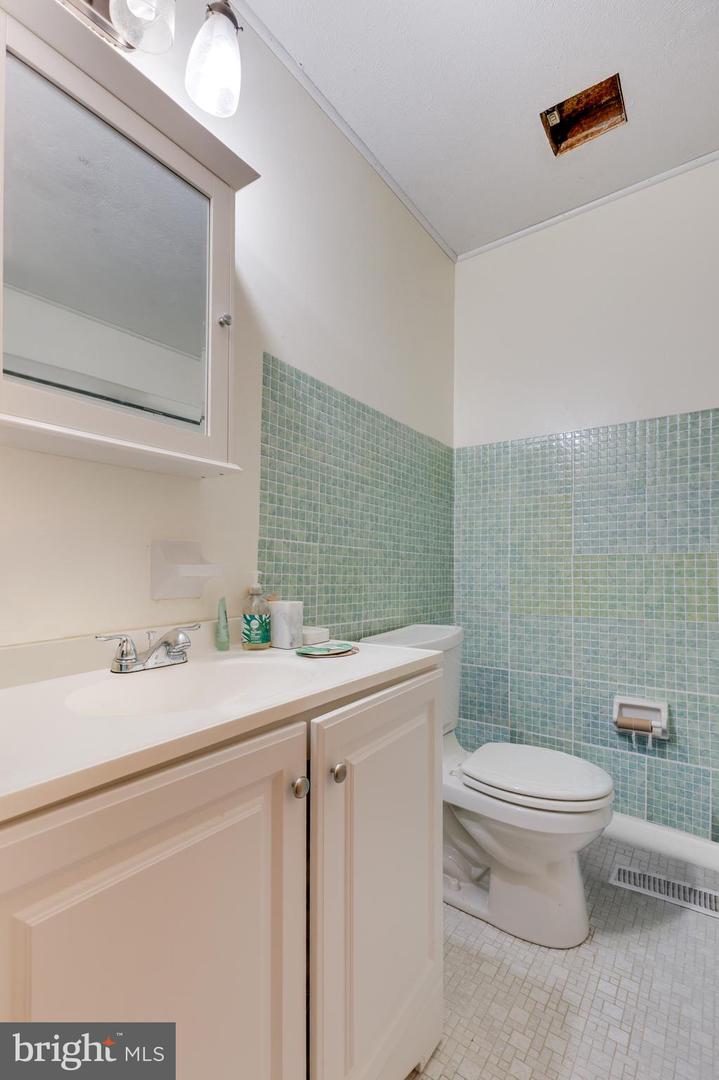 6470 MCKEE WAY, MANASSAS, Virginia 20111, 4 Bedrooms Bedrooms, ,3 BathroomsBathrooms,Residential,For sale,6470 MCKEE WAY,VAPW2104490 MLS # VAPW2104490