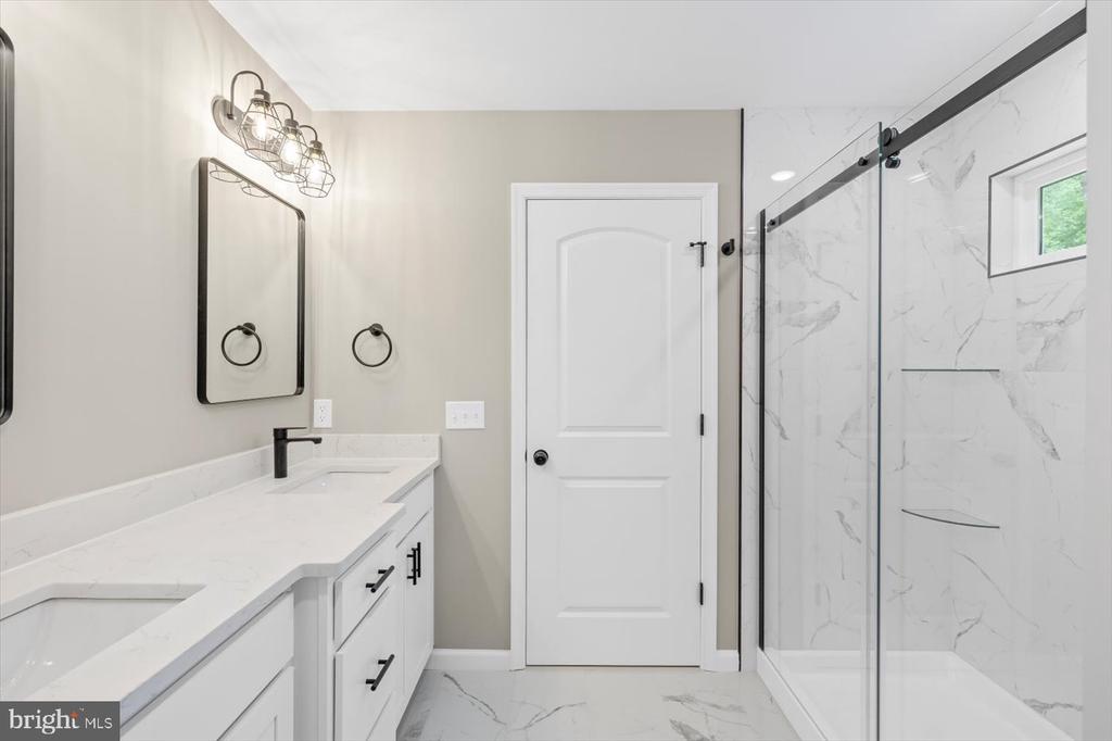 10904 THIEL CT, SPOTSYLVANIA, Virginia 22551, 4 Bedrooms Bedrooms, ,2 BathroomsBathrooms,Residential,10904 THIEL CT,VASP2037934 MLS # VASP2037934