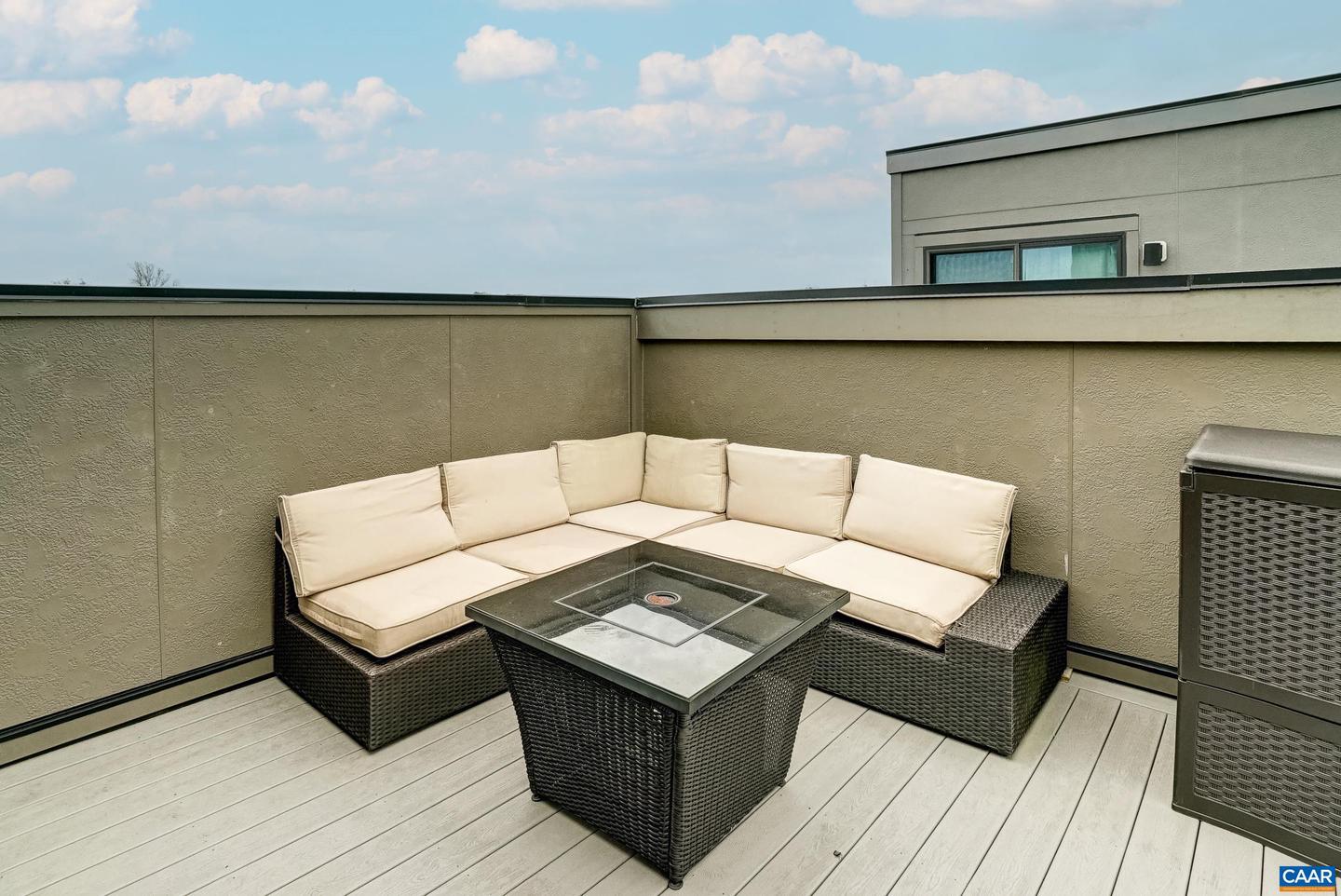 407 FENNEL RD, CROZET, Virginia 22932, 3 Bedrooms Bedrooms, ,3 BathroomsBathrooms,Residential,For sale,407 FENNEL RD,669425 MLS # 669425