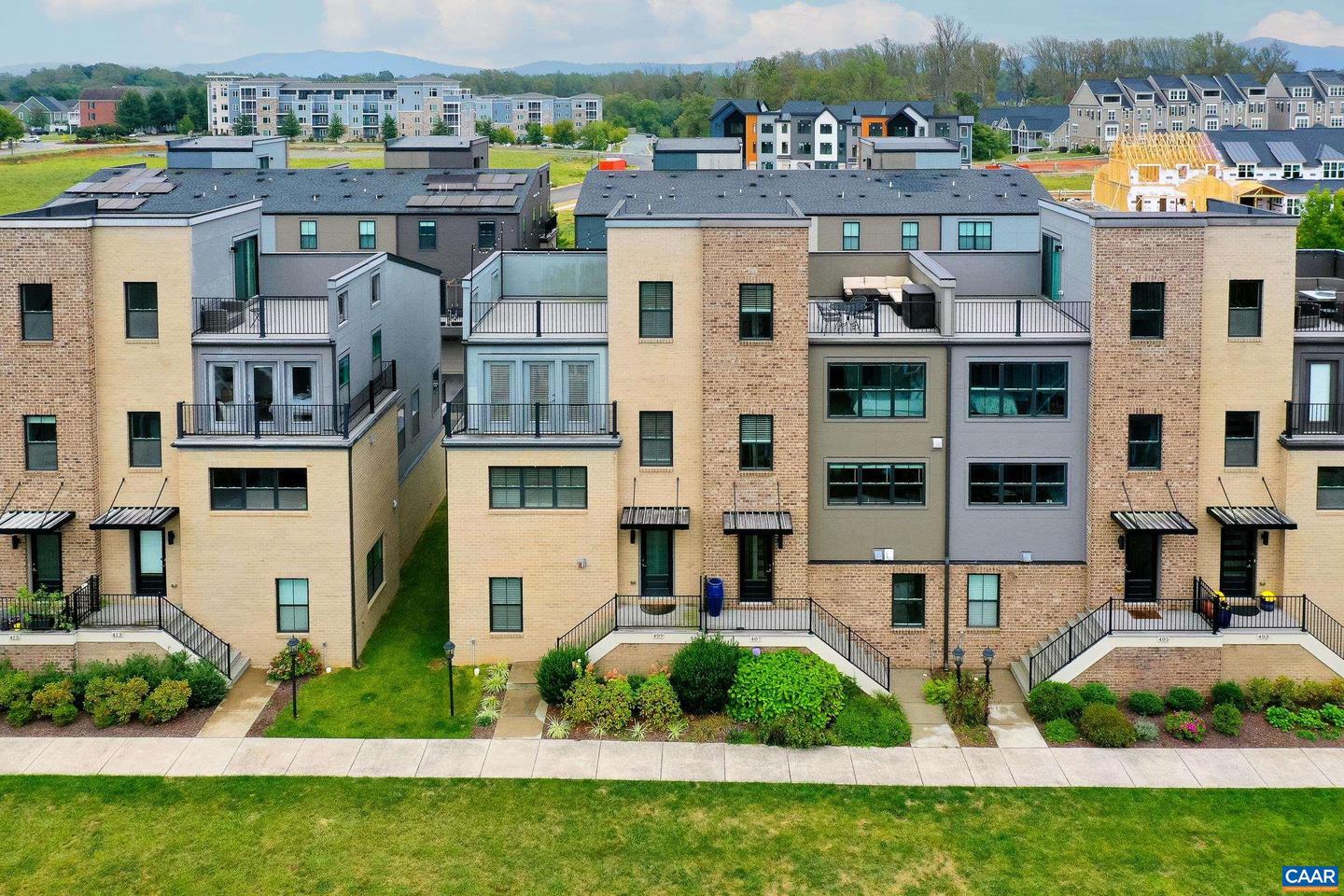 407 FENNEL RD, CROZET, Virginia 22932, 3 Bedrooms Bedrooms, ,3 BathroomsBathrooms,Residential,For sale,407 FENNEL RD,669425 MLS # 669425