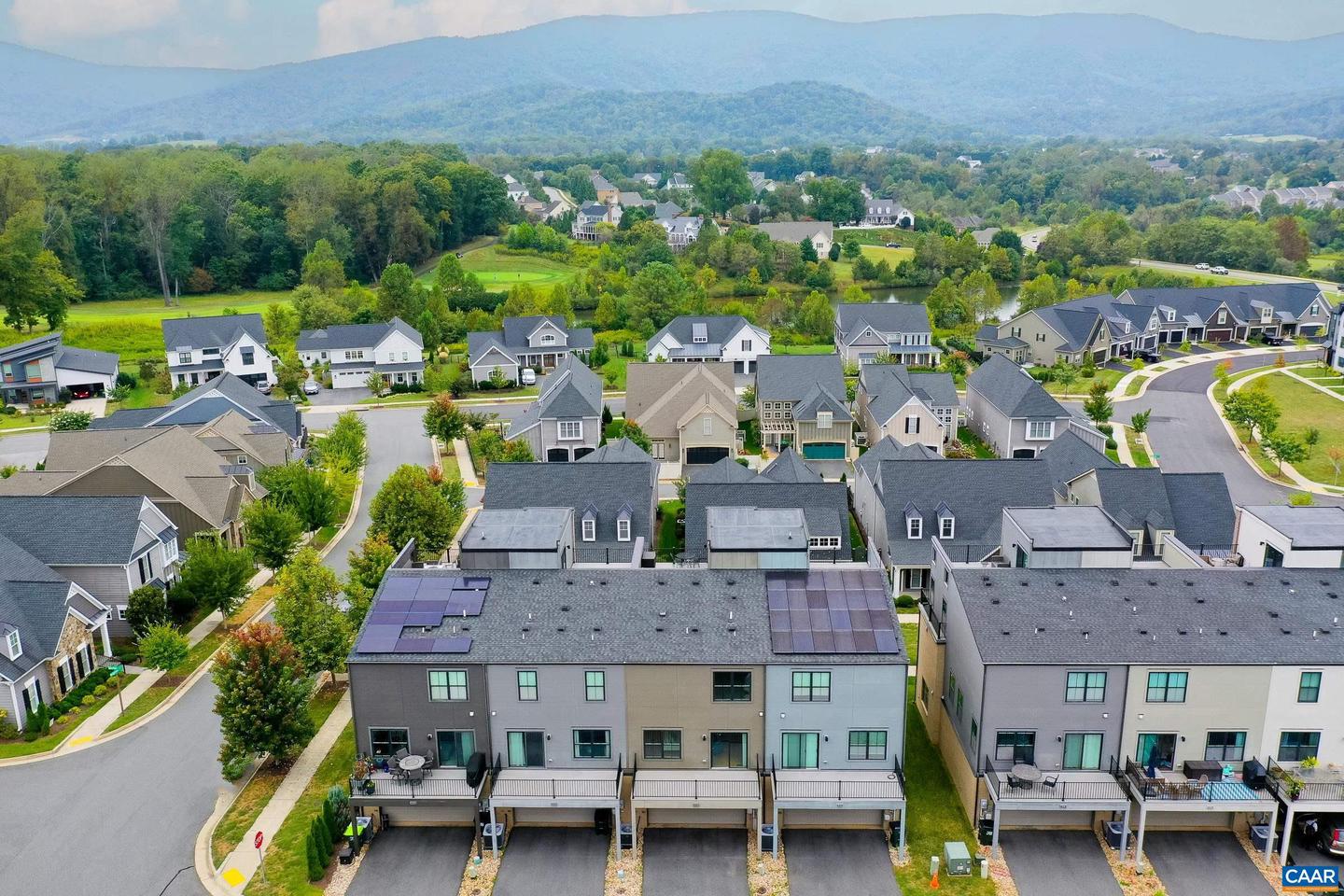 407 FENNEL RD, CROZET, Virginia 22932, 3 Bedrooms Bedrooms, ,3 BathroomsBathrooms,Residential,For sale,407 FENNEL RD,669425 MLS # 669425