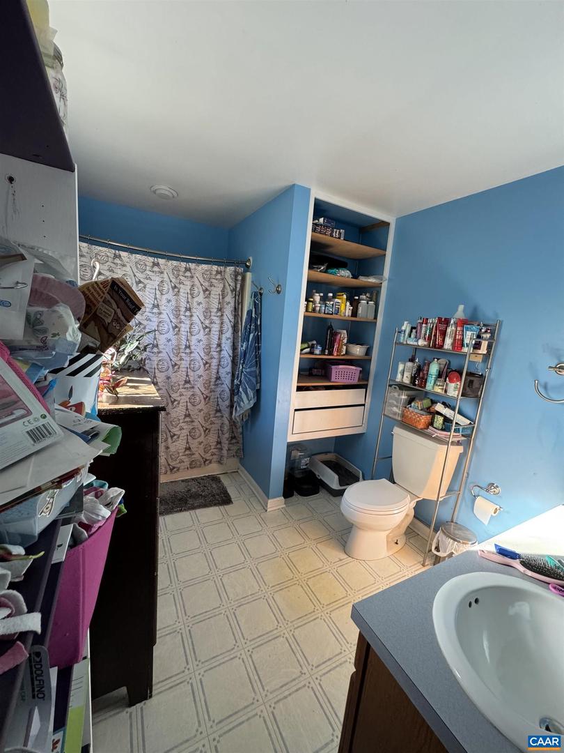 72 HILLCREST DR, RUCKERSVILLE, Virginia 22968, 4 Bedrooms Bedrooms, ,3 BathroomsBathrooms,Residential,For sale,72 HILLCREST DR,670002 MLS # 670002 72 HILLCREST DR, RUCKERSVILLE, Virginia 22968, 4 Bedrooms Bedrooms, ,3 BathroomsBathrooms,Residential,For sale,72 HILLCREST DR,670002 MLS # 670002