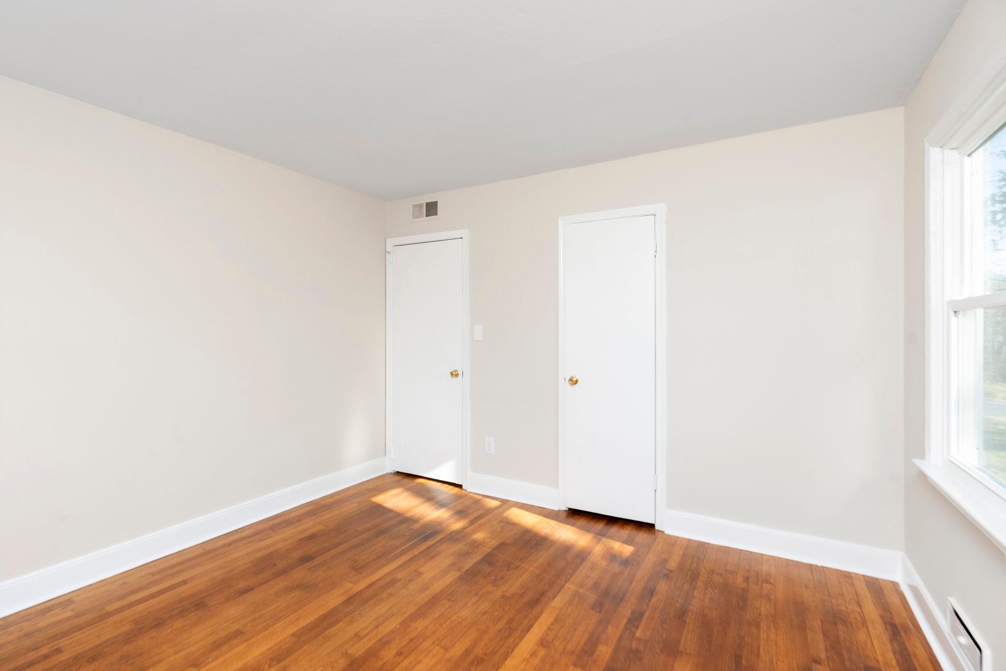 842 MAPLE AVE, WAYNESBORO, Virginia 22980, 3 Bedrooms Bedrooms, ,1 BathroomBathrooms,Residential,842 MAPLE AVE,671588 MLS # 671588