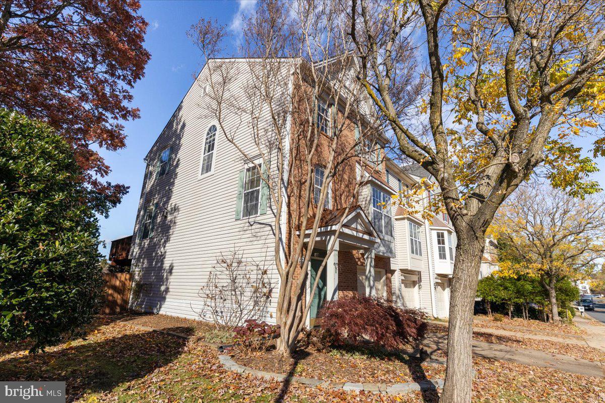 13286 COPPERMILL DR, HERNDON, Virginia 20171, 3 Bedrooms Bedrooms, ,2 BathroomsBathrooms,Residential,For sale,13286 COPPERMILL DR,VAFX2274840 MLS # VAFX2274840