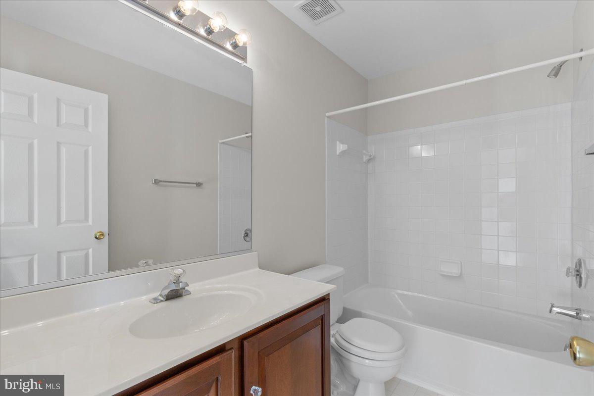 13286 COPPERMILL DR, HERNDON, Virginia 20171, 3 Bedrooms Bedrooms, ,2 BathroomsBathrooms,Residential,For sale,13286 COPPERMILL DR,VAFX2274840 MLS # VAFX2274840