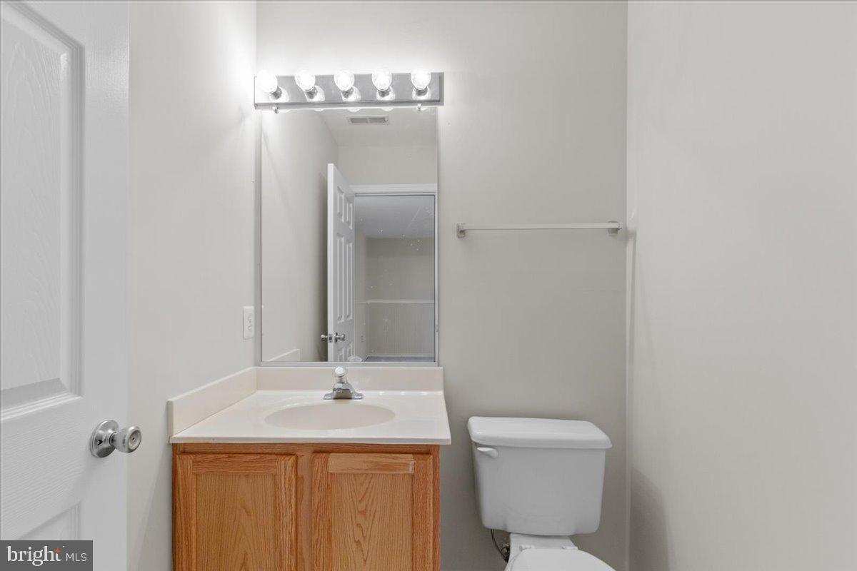 13286 COPPERMILL DR, HERNDON, Virginia 20171, 3 Bedrooms Bedrooms, ,2 BathroomsBathrooms,Residential,For sale,13286 COPPERMILL DR,VAFX2274840 MLS # VAFX2274840