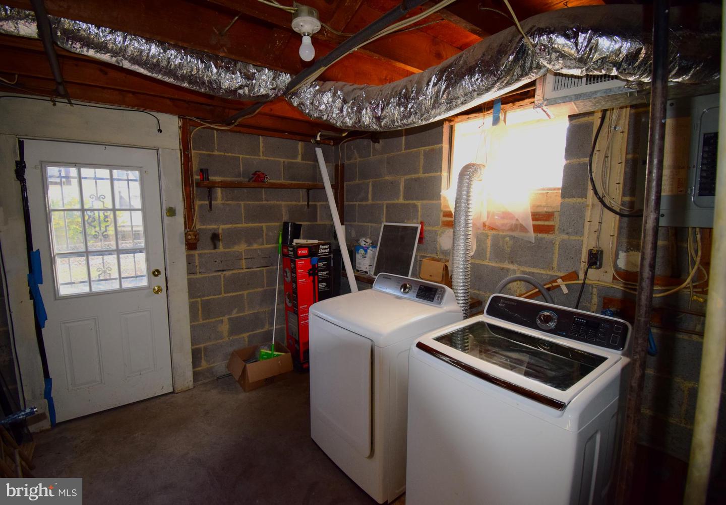 14416 MERIDIAN DR, WOODBRIDGE, Virginia 22191, 3 Bedrooms Bedrooms, ,2 BathroomsBathrooms,Residential,For sale,14416 MERIDIAN DR,VAPW2106566 MLS # VAPW2106566