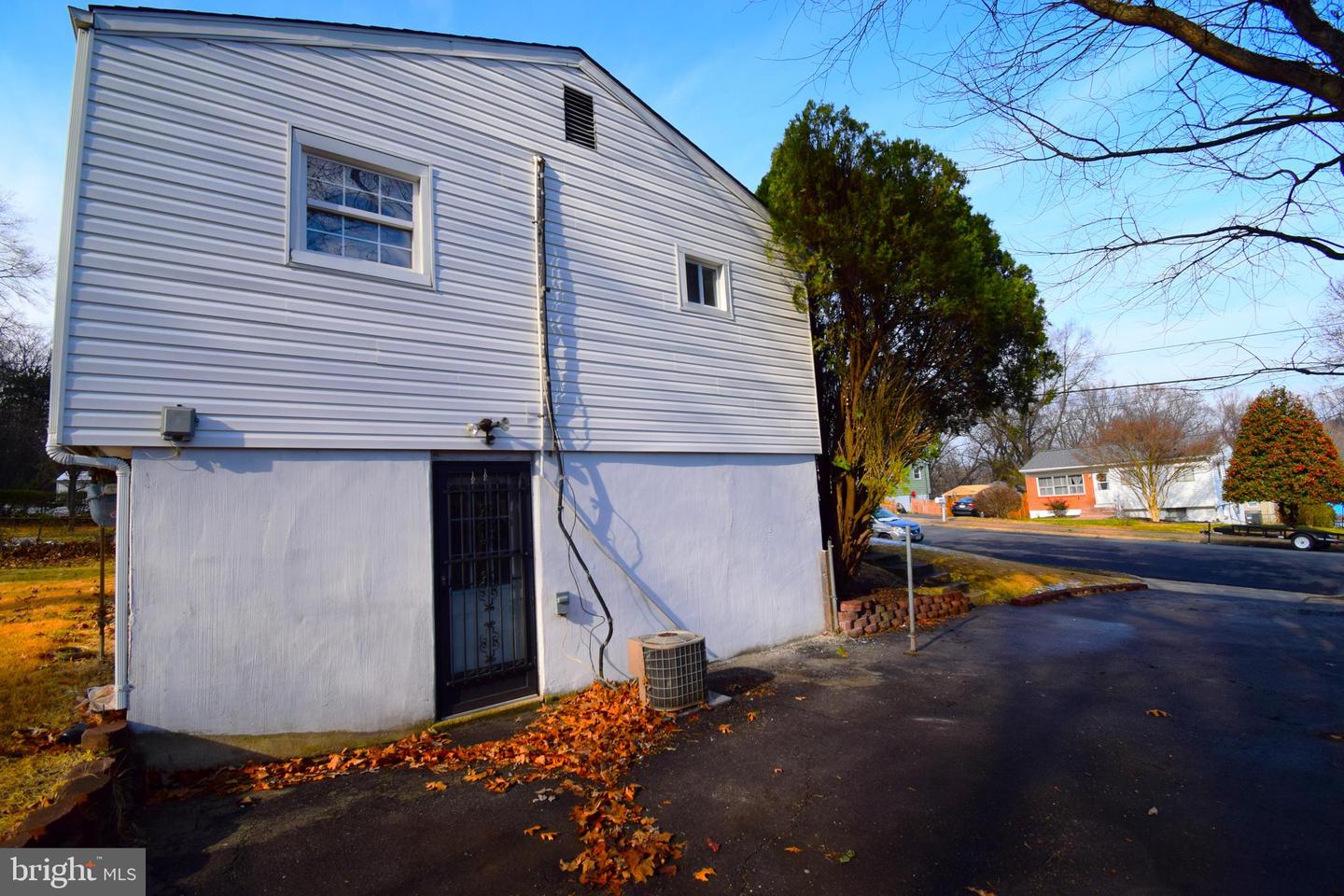 14416 MERIDIAN DR, WOODBRIDGE, Virginia 22191, 3 Bedrooms Bedrooms, ,2 BathroomsBathrooms,Residential,For sale,14416 MERIDIAN DR,VAPW2106566 MLS # VAPW2106566