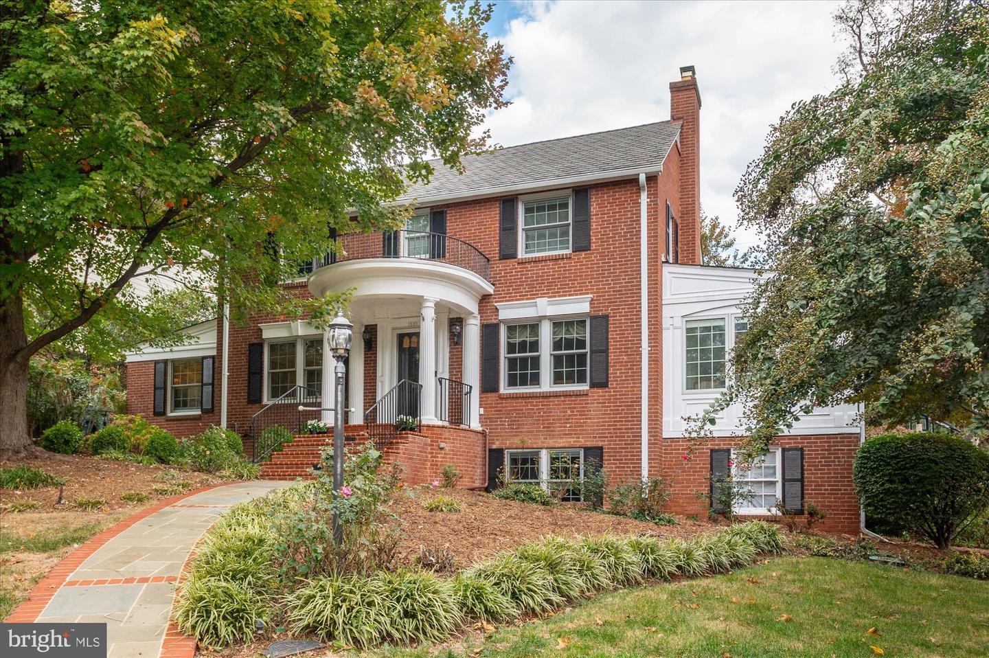 1503 N JEFFERSON ST, ARLINGTON, Virginia 22205, 6 Bedrooms Bedrooms, ,3 BathroomsBathrooms,Residential,For sale,1503 N JEFFERSON ST,VAAR2065452 MLS # VAAR2065452