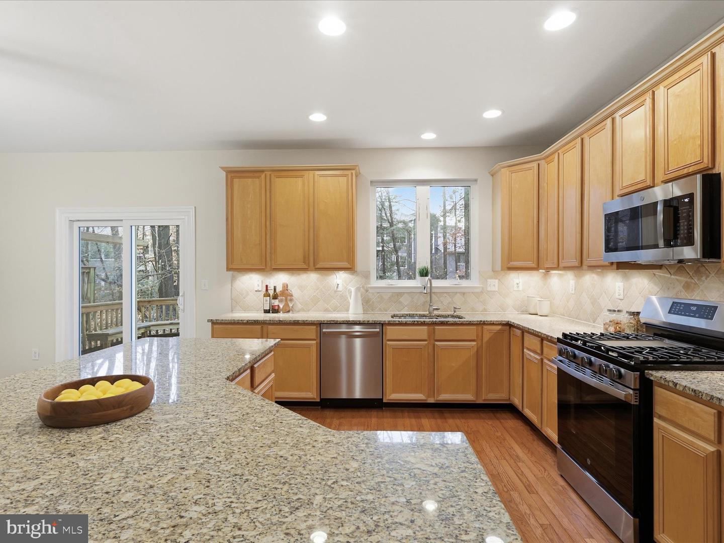 4204 TRUMBO CT, FAIRFAX, Virginia 22033, 3 Bedrooms Bedrooms, ,2 BathroomsBathrooms,Residential,For sale,4204 TRUMBO CT,VAFX2276992 MLS # VAFX2276992