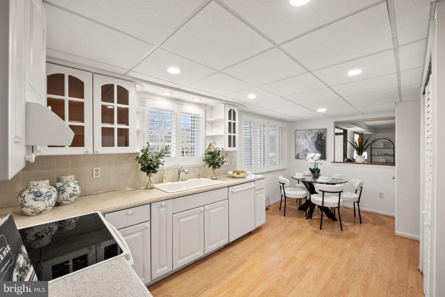 2010 FREEDOM LN, FALLS CHURCH, Virginia 22043, 4 Bedrooms Bedrooms, ,2 BathroomsBathrooms,Residential,For sale,2010 FREEDOM LN,VAFX2277592 MLS # VAFX2277592 2010 FREEDOM LN, FALLS CHURCH, Virginia 22043, 4 Bedrooms Bedrooms, ,2 BathroomsBathrooms,Residential,For sale,2010 FREEDOM LN,VAFX2277592 MLS # VAFX2277592