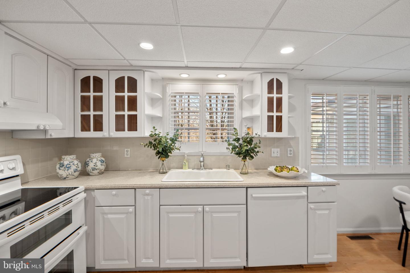 2010 FREEDOM LN, FALLS CHURCH, Virginia 22043, 4 Bedrooms Bedrooms, ,2 BathroomsBathrooms,Residential,For sale,2010 FREEDOM LN,VAFX2277592 MLS # VAFX2277592 2010 FREEDOM LN, FALLS CHURCH, Virginia 22043, 4 Bedrooms Bedrooms, ,2 BathroomsBathrooms,Residential,For sale,2010 FREEDOM LN,VAFX2277592 MLS # VAFX2277592