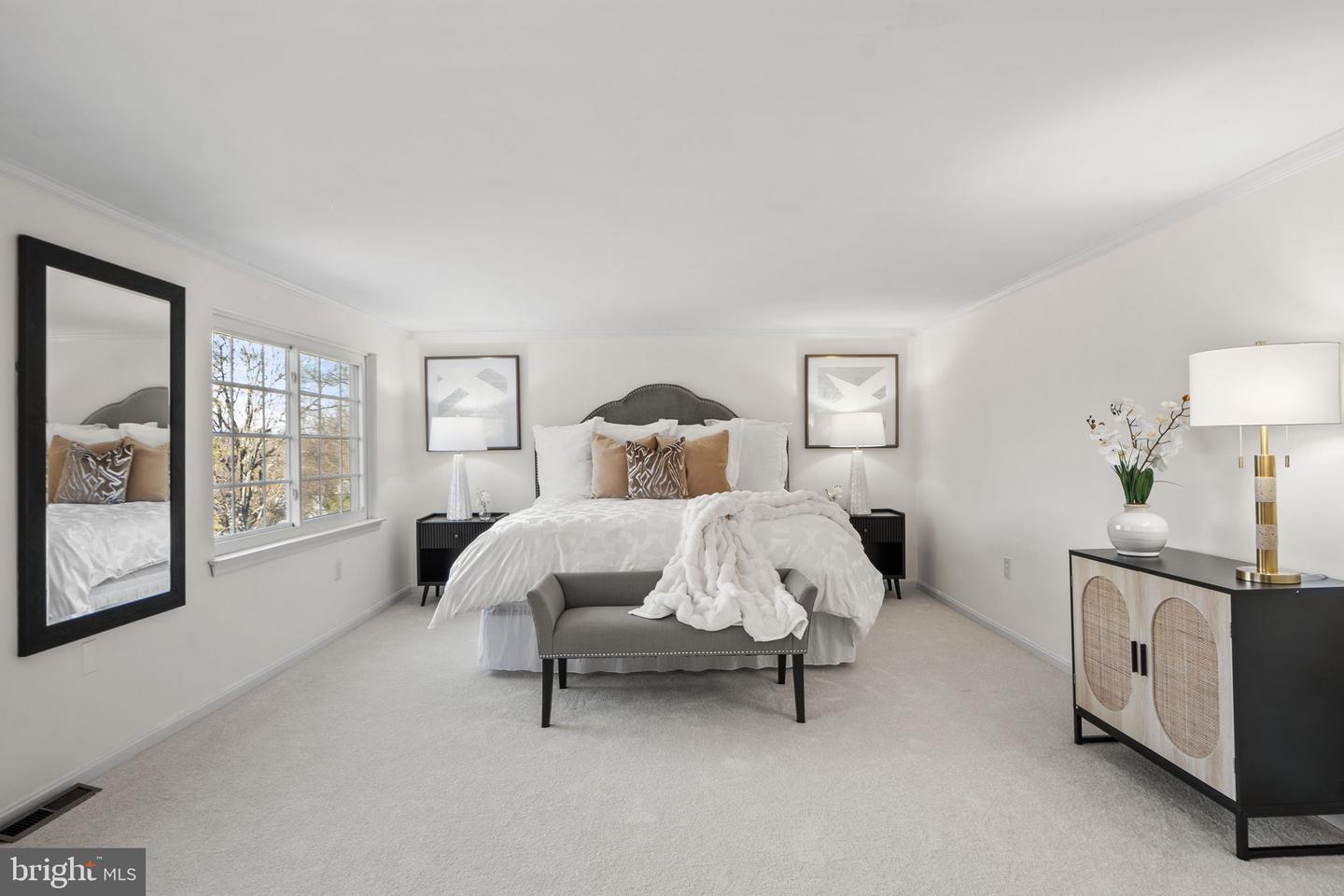 2010 FREEDOM LN, FALLS CHURCH, Virginia 22043, 4 Bedrooms Bedrooms, ,2 BathroomsBathrooms,Residential,For sale,2010 FREEDOM LN,VAFX2277592 MLS # VAFX2277592 2010 FREEDOM LN, FALLS CHURCH, Virginia 22043, 4 Bedrooms Bedrooms, ,2 BathroomsBathrooms,Residential,For sale,2010 FREEDOM LN,VAFX2277592 MLS # VAFX2277592