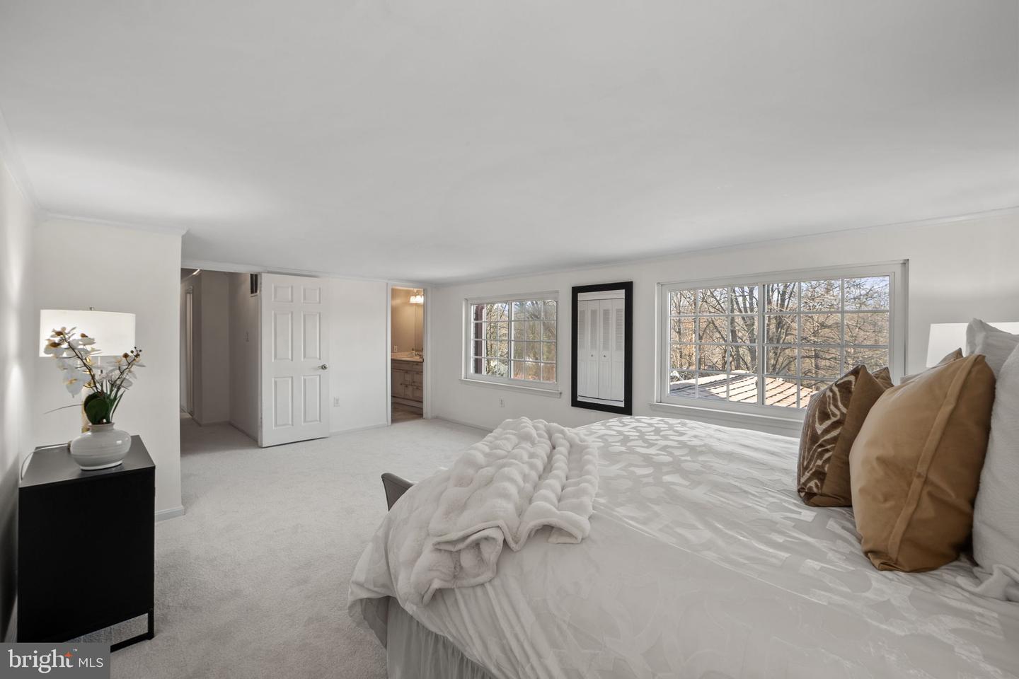 2010 FREEDOM LN, FALLS CHURCH, Virginia 22043, 4 Bedrooms Bedrooms, ,2 BathroomsBathrooms,Residential,For sale,2010 FREEDOM LN,VAFX2277592 MLS # VAFX2277592 2010 FREEDOM LN, FALLS CHURCH, Virginia 22043, 4 Bedrooms Bedrooms, ,2 BathroomsBathrooms,Residential,For sale,2010 FREEDOM LN,VAFX2277592 MLS # VAFX2277592