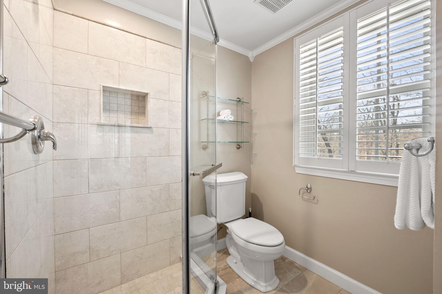 2010 FREEDOM LN, FALLS CHURCH, Virginia 22043, 4 Bedrooms Bedrooms, ,2 BathroomsBathrooms,Residential,For sale,2010 FREEDOM LN,VAFX2277592 MLS # VAFX2277592 2010 FREEDOM LN, FALLS CHURCH, Virginia 22043, 4 Bedrooms Bedrooms, ,2 BathroomsBathrooms,Residential,For sale,2010 FREEDOM LN,VAFX2277592 MLS # VAFX2277592