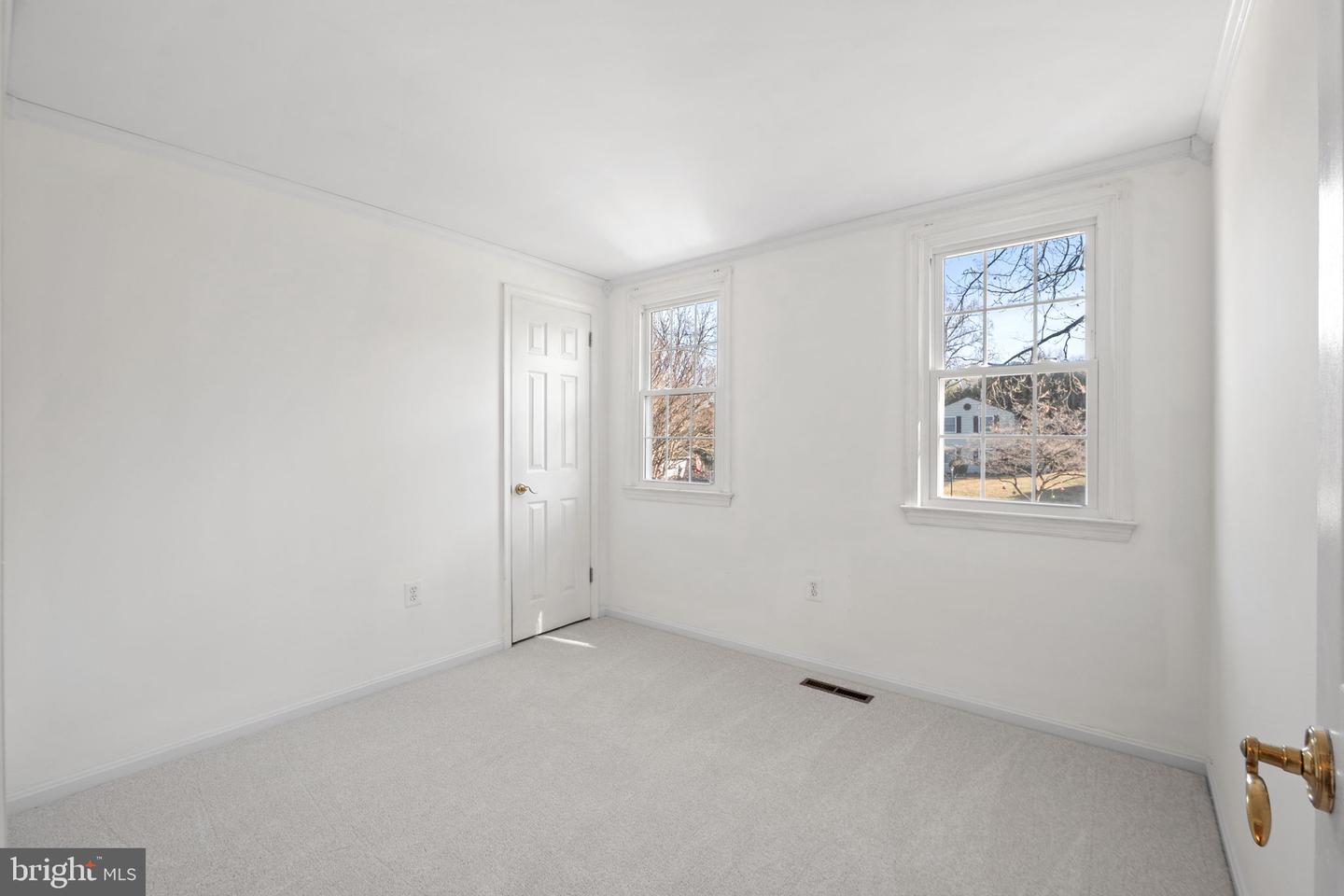 2010 FREEDOM LN, FALLS CHURCH, Virginia 22043, 4 Bedrooms Bedrooms, ,2 BathroomsBathrooms,Residential,For sale,2010 FREEDOM LN,VAFX2277592 MLS # VAFX2277592 2010 FREEDOM LN, FALLS CHURCH, Virginia 22043, 4 Bedrooms Bedrooms, ,2 BathroomsBathrooms,Residential,For sale,2010 FREEDOM LN,VAFX2277592 MLS # VAFX2277592