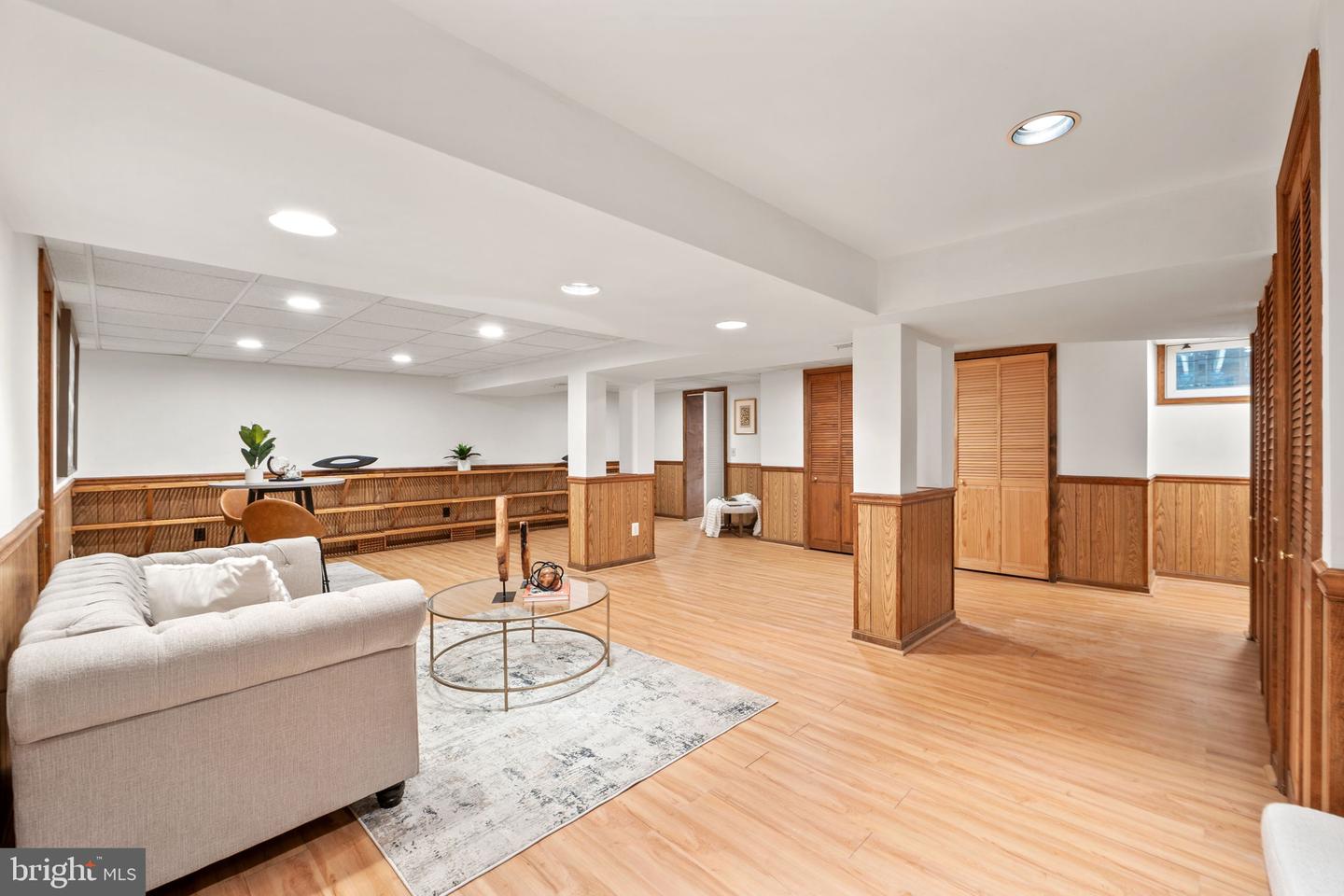 2010 FREEDOM LN, FALLS CHURCH, Virginia 22043, 4 Bedrooms Bedrooms, ,2 BathroomsBathrooms,Residential,For sale,2010 FREEDOM LN,VAFX2277592 MLS # VAFX2277592 2010 FREEDOM LN, FALLS CHURCH, Virginia 22043, 4 Bedrooms Bedrooms, ,2 BathroomsBathrooms,Residential,For sale,2010 FREEDOM LN,VAFX2277592 MLS # VAFX2277592