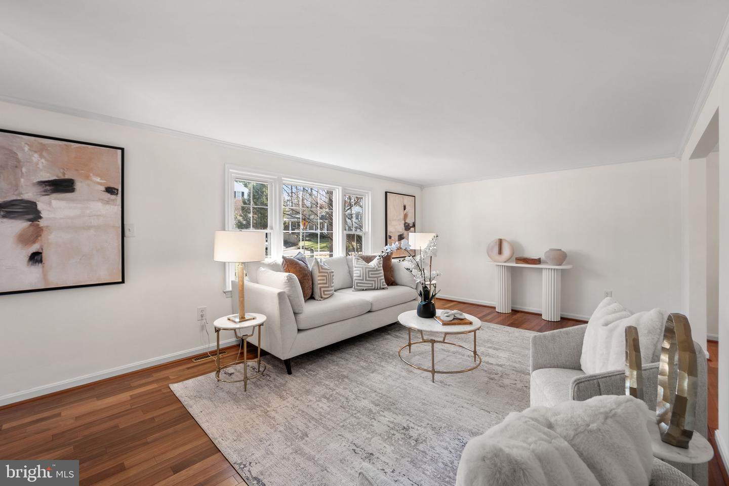 2010 FREEDOM LN, FALLS CHURCH, Virginia 22043, 4 Bedrooms Bedrooms, ,2 BathroomsBathrooms,Residential,For sale,2010 FREEDOM LN,VAFX2277592 MLS # VAFX2277592 2010 FREEDOM LN, FALLS CHURCH, Virginia 22043, 4 Bedrooms Bedrooms, ,2 BathroomsBathrooms,Residential,For sale,2010 FREEDOM LN,VAFX2277592 MLS # VAFX2277592