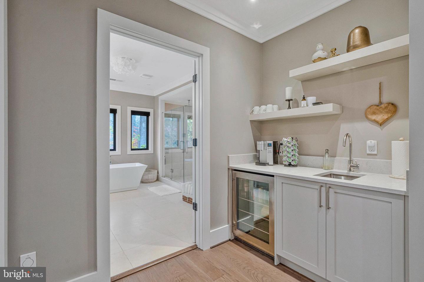 1700 BROOKSIDE LN, VIENNA, Virginia 22182, 5 Bedrooms Bedrooms, ,5 BathroomsBathrooms,Residential,For sale,1700 BROOKSIDE LN,VAFX2277968 MLS # VAFX2277968 1700 BROOKSIDE LN, VIENNA, Virginia 22182, 5 Bedrooms Bedrooms, ,5 BathroomsBathrooms,Residential,For sale,1700 BROOKSIDE LN,VAFX2277968 MLS # VAFX2277968