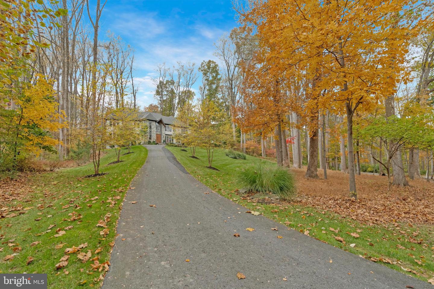 1700 BROOKSIDE LN, VIENNA, Virginia 22182, 5 Bedrooms Bedrooms, ,5 BathroomsBathrooms,Residential,For sale,1700 BROOKSIDE LN,VAFX2277968 MLS # VAFX2277968 1700 BROOKSIDE LN, VIENNA, Virginia 22182, 5 Bedrooms Bedrooms, ,5 BathroomsBathrooms,Residential,For sale,1700 BROOKSIDE LN,VAFX2277968 MLS # VAFX2277968