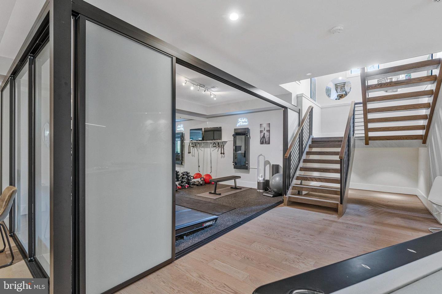 1700 BROOKSIDE LN, VIENNA, Virginia 22182, 5 Bedrooms Bedrooms, ,5 BathroomsBathrooms,Residential,For sale,1700 BROOKSIDE LN,VAFX2277968 MLS # VAFX2277968 1700 BROOKSIDE LN, VIENNA, Virginia 22182, 5 Bedrooms Bedrooms, ,5 BathroomsBathrooms,Residential,For sale,1700 BROOKSIDE LN,VAFX2277968 MLS # VAFX2277968