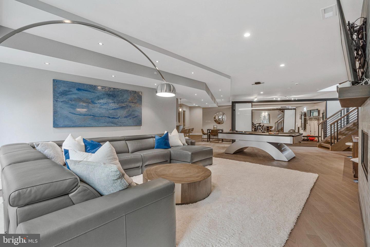 1700 BROOKSIDE LN, VIENNA, Virginia 22182, 5 Bedrooms Bedrooms, ,5 BathroomsBathrooms,Residential,For sale,1700 BROOKSIDE LN,VAFX2277968 MLS # VAFX2277968 1700 BROOKSIDE LN, VIENNA, Virginia 22182, 5 Bedrooms Bedrooms, ,5 BathroomsBathrooms,Residential,For sale,1700 BROOKSIDE LN,VAFX2277968 MLS # VAFX2277968