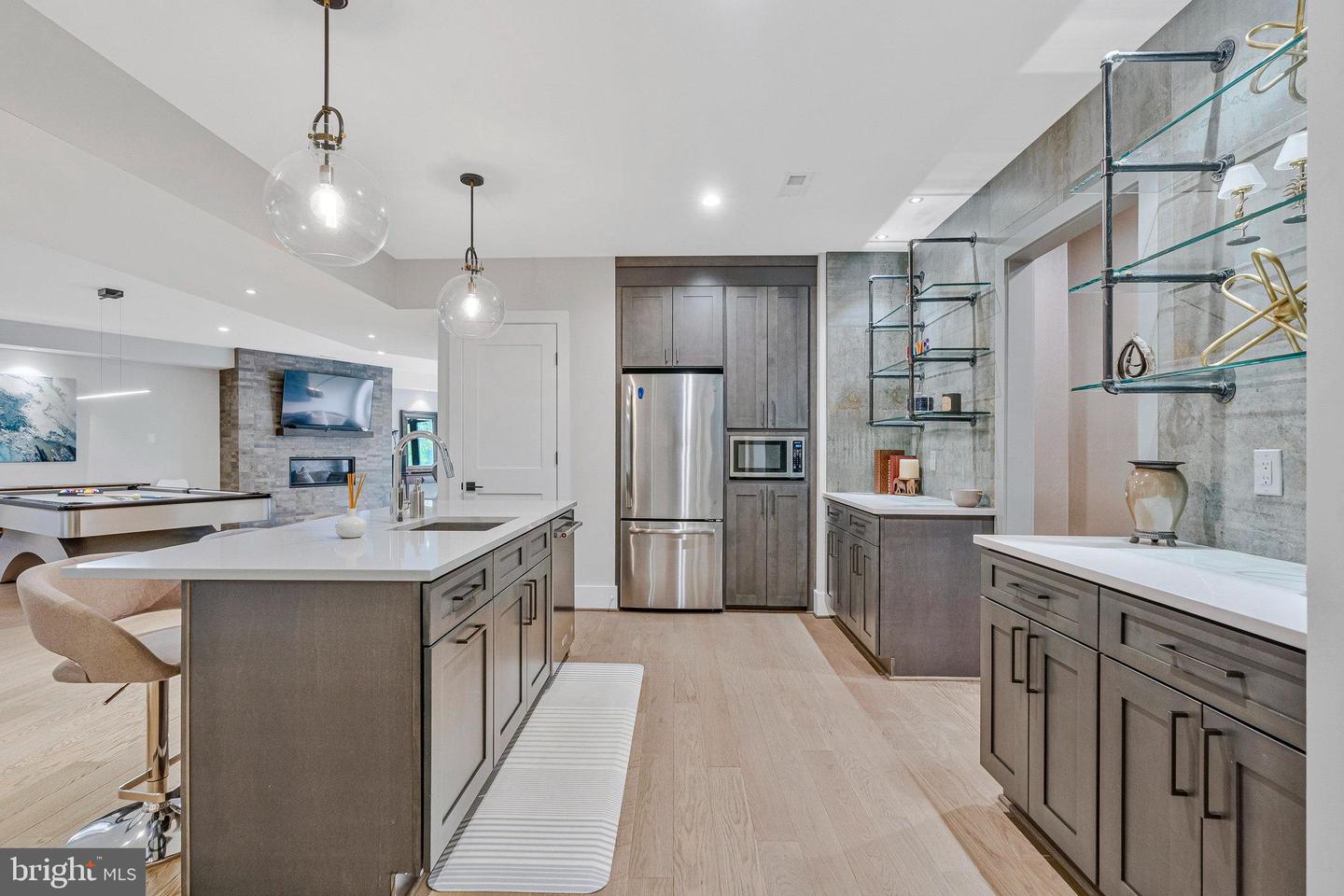 1700 BROOKSIDE LN, VIENNA, Virginia 22182, 5 Bedrooms Bedrooms, ,5 BathroomsBathrooms,Residential,For sale,1700 BROOKSIDE LN,VAFX2277968 MLS # VAFX2277968 1700 BROOKSIDE LN, VIENNA, Virginia 22182, 5 Bedrooms Bedrooms, ,5 BathroomsBathrooms,Residential,For sale,1700 BROOKSIDE LN,VAFX2277968 MLS # VAFX2277968