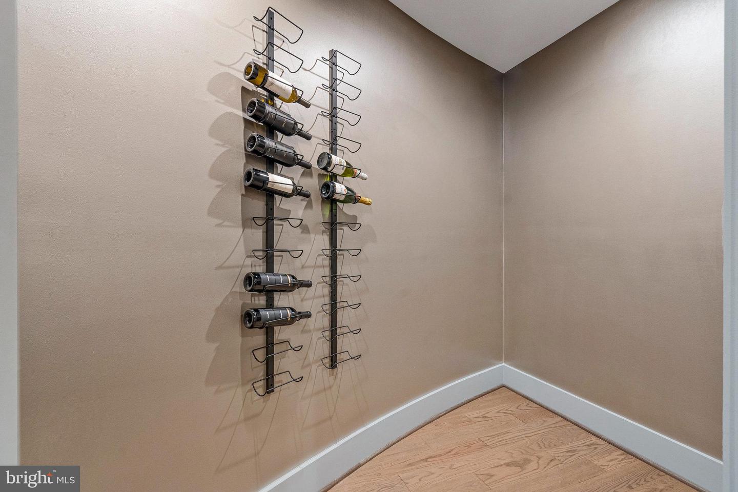 1700 BROOKSIDE LN, VIENNA, Virginia 22182, 5 Bedrooms Bedrooms, ,5 BathroomsBathrooms,Residential,For sale,1700 BROOKSIDE LN,VAFX2277968 MLS # VAFX2277968 1700 BROOKSIDE LN, VIENNA, Virginia 22182, 5 Bedrooms Bedrooms, ,5 BathroomsBathrooms,Residential,For sale,1700 BROOKSIDE LN,VAFX2277968 MLS # VAFX2277968