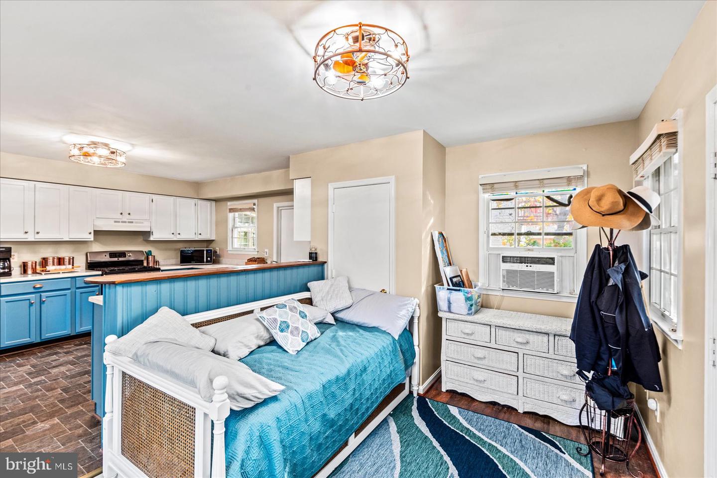 301 BANCROFT AVE, COLONIAL BEACH, Virginia 22443, 2 Bedrooms Bedrooms, ,1 BathroomBathrooms,Residential,For sale,301 BANCROFT AVE,VAWE2010078 MLS # VAWE2010078 301 BANCROFT AVE, COLONIAL BEACH, Virginia 22443, 2 Bedrooms Bedrooms, ,1 BathroomBathrooms,Residential,For sale,301 BANCROFT AVE,VAWE2010078 MLS # VAWE2010078