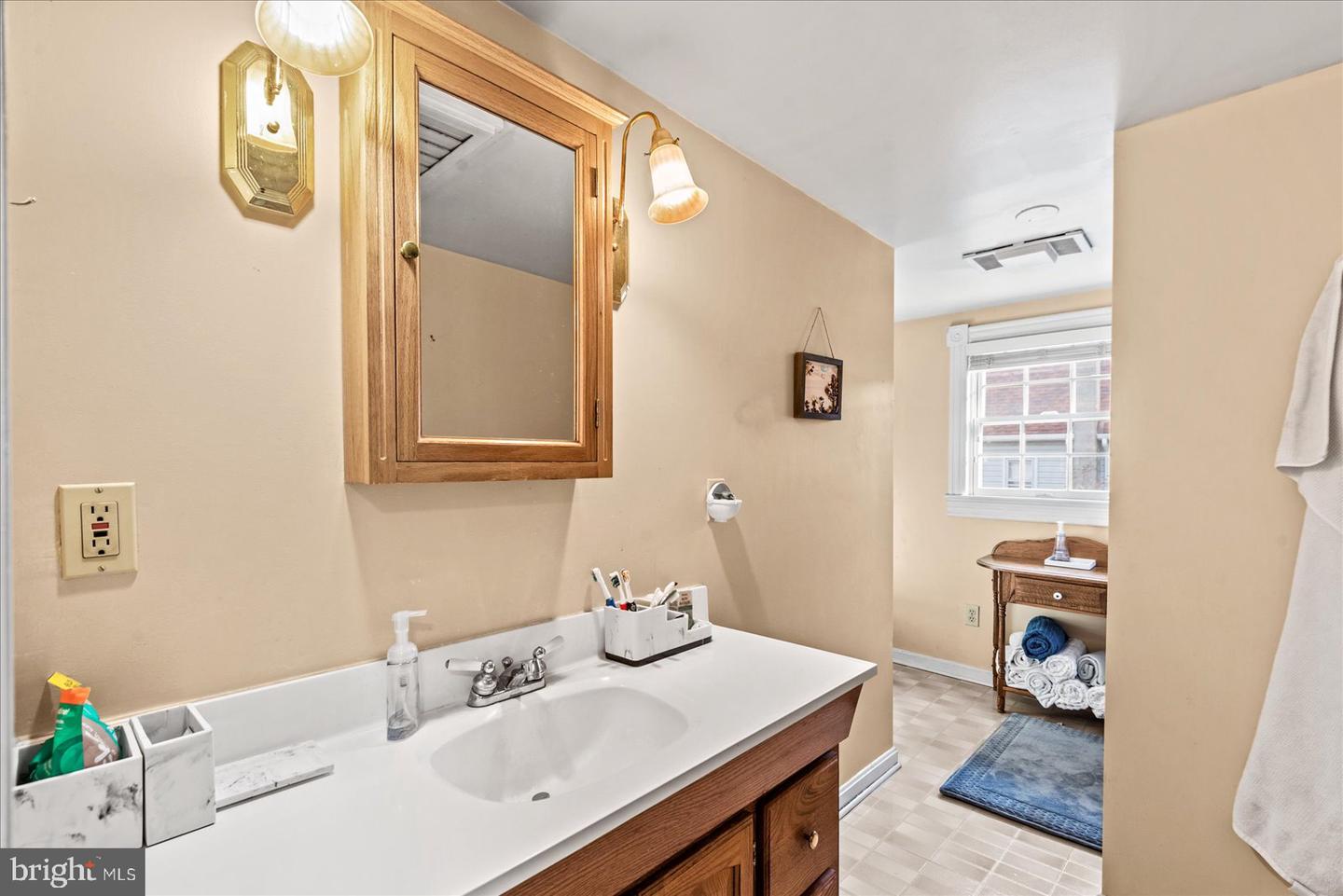 301 BANCROFT AVE, COLONIAL BEACH, Virginia 22443, 2 Bedrooms Bedrooms, ,1 BathroomBathrooms,Residential,For sale,301 BANCROFT AVE,VAWE2010078 MLS # VAWE2010078 301 BANCROFT AVE, COLONIAL BEACH, Virginia 22443, 2 Bedrooms Bedrooms, ,1 BathroomBathrooms,Residential,For sale,301 BANCROFT AVE,VAWE2010078 MLS # VAWE2010078