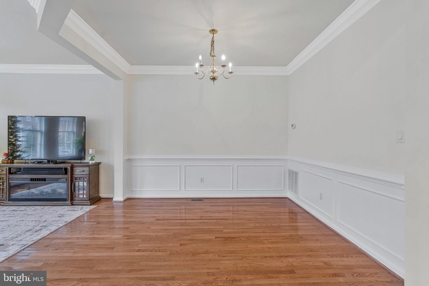 43035 RUNDLE TER, LEESBURG, Virginia 20176, 3 Bedrooms Bedrooms, ,3 BathroomsBathrooms,Residential,For sale,43035 RUNDLE TER,VALO2110952 MLS # VALO2110952 43035 RUNDLE TER, LEESBURG, Virginia 20176, 3 Bedrooms Bedrooms, ,3 BathroomsBathrooms,Residential,For sale,43035 RUNDLE TER,VALO2110952 MLS # VALO2110952