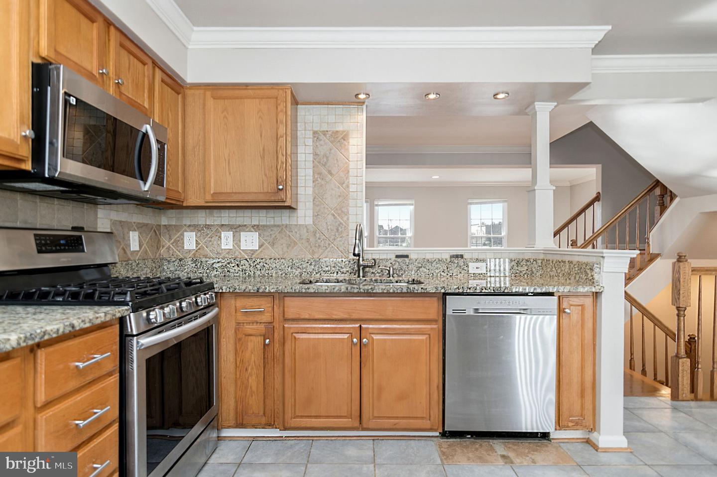 4140 HUMMEL WAY, WOODBRIDGE, Virginia 22192, 3 Bedrooms Bedrooms, ,2 BathroomsBathrooms,Residential,For sale,4140 HUMMEL WAY,VAPW2107676 MLS # VAPW2107676 4140 HUMMEL WAY, WOODBRIDGE, Virginia 22192, 3 Bedrooms Bedrooms, ,2 BathroomsBathrooms,Residential,For sale,4140 HUMMEL WAY,VAPW2107676 MLS # VAPW2107676