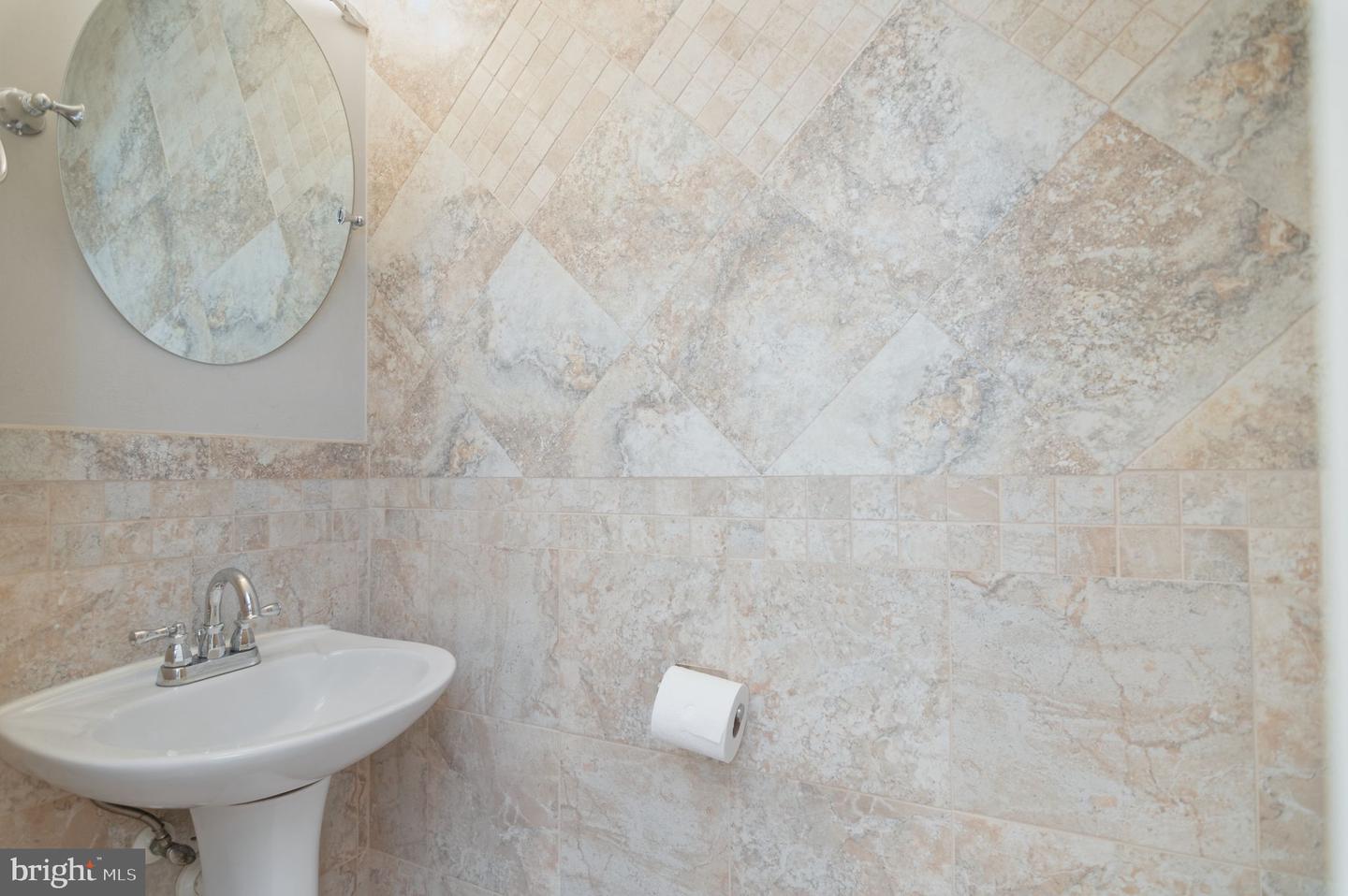 4140 HUMMEL WAY, WOODBRIDGE, Virginia 22192, 3 Bedrooms Bedrooms, ,2 BathroomsBathrooms,Residential,For sale,4140 HUMMEL WAY,VAPW2107676 MLS # VAPW2107676 4140 HUMMEL WAY, WOODBRIDGE, Virginia 22192, 3 Bedrooms Bedrooms, ,2 BathroomsBathrooms,Residential,For sale,4140 HUMMEL WAY,VAPW2107676 MLS # VAPW2107676