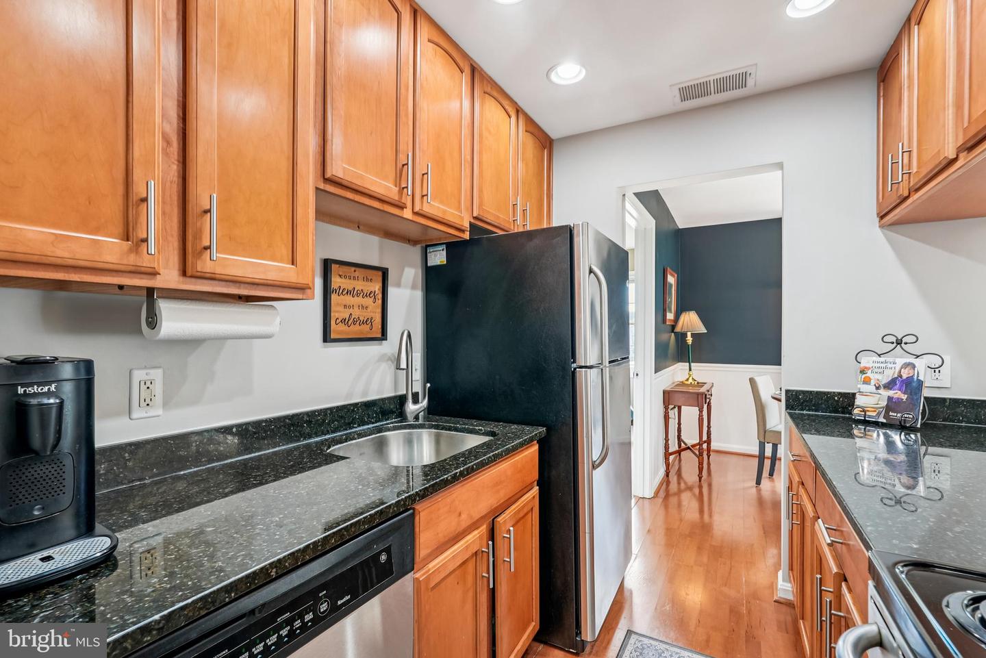 116 WESTWICK CT #3, STERLING, Virginia 20165, 2 Bedrooms Bedrooms, ,1 BathroomBathrooms,Residential,For sale,116 WESTWICK CT #3,VALO2111026 MLS # VALO2111026 116 WESTWICK CT #3, STERLING, Virginia 20165, 2 Bedrooms Bedrooms, ,1 BathroomBathrooms,Residential,For sale,116 WESTWICK CT #3,VALO2111026 MLS # VALO2111026