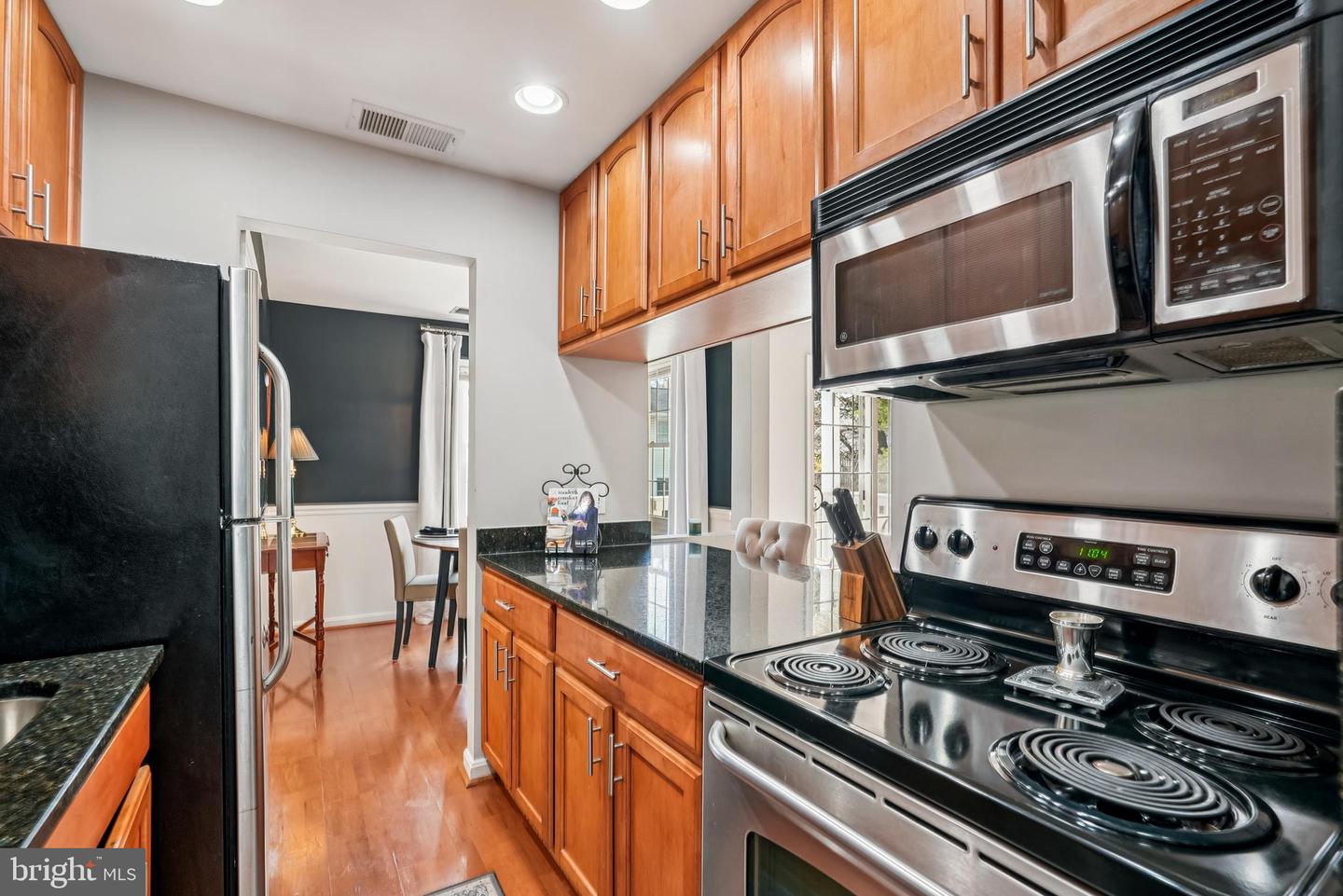 116 WESTWICK CT #3, STERLING, Virginia 20165, 2 Bedrooms Bedrooms, ,1 BathroomBathrooms,Residential,For sale,116 WESTWICK CT #3,VALO2111026 MLS # VALO2111026 116 WESTWICK CT #3, STERLING, Virginia 20165, 2 Bedrooms Bedrooms, ,1 BathroomBathrooms,Residential,For sale,116 WESTWICK CT #3,VALO2111026 MLS # VALO2111026