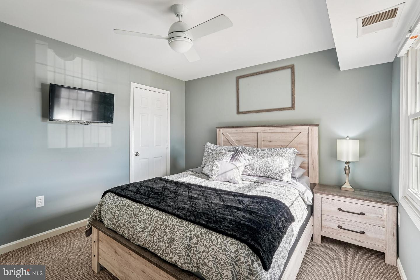 116 WESTWICK CT #3, STERLING, Virginia 20165, 2 Bedrooms Bedrooms, ,1 BathroomBathrooms,Residential,For sale,116 WESTWICK CT #3,VALO2111026 MLS # VALO2111026 116 WESTWICK CT #3, STERLING, Virginia 20165, 2 Bedrooms Bedrooms, ,1 BathroomBathrooms,Residential,For sale,116 WESTWICK CT #3,VALO2111026 MLS # VALO2111026