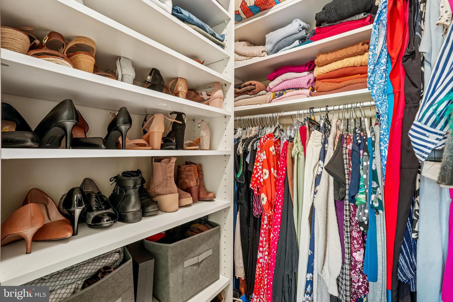 116 WESTWICK CT #3, STERLING, Virginia 20165, 2 Bedrooms Bedrooms, ,1 BathroomBathrooms,Residential,For sale,116 WESTWICK CT #3,VALO2111026 MLS # VALO2111026 116 WESTWICK CT #3, STERLING, Virginia 20165, 2 Bedrooms Bedrooms, ,1 BathroomBathrooms,Residential,For sale,116 WESTWICK CT #3,VALO2111026 MLS # VALO2111026