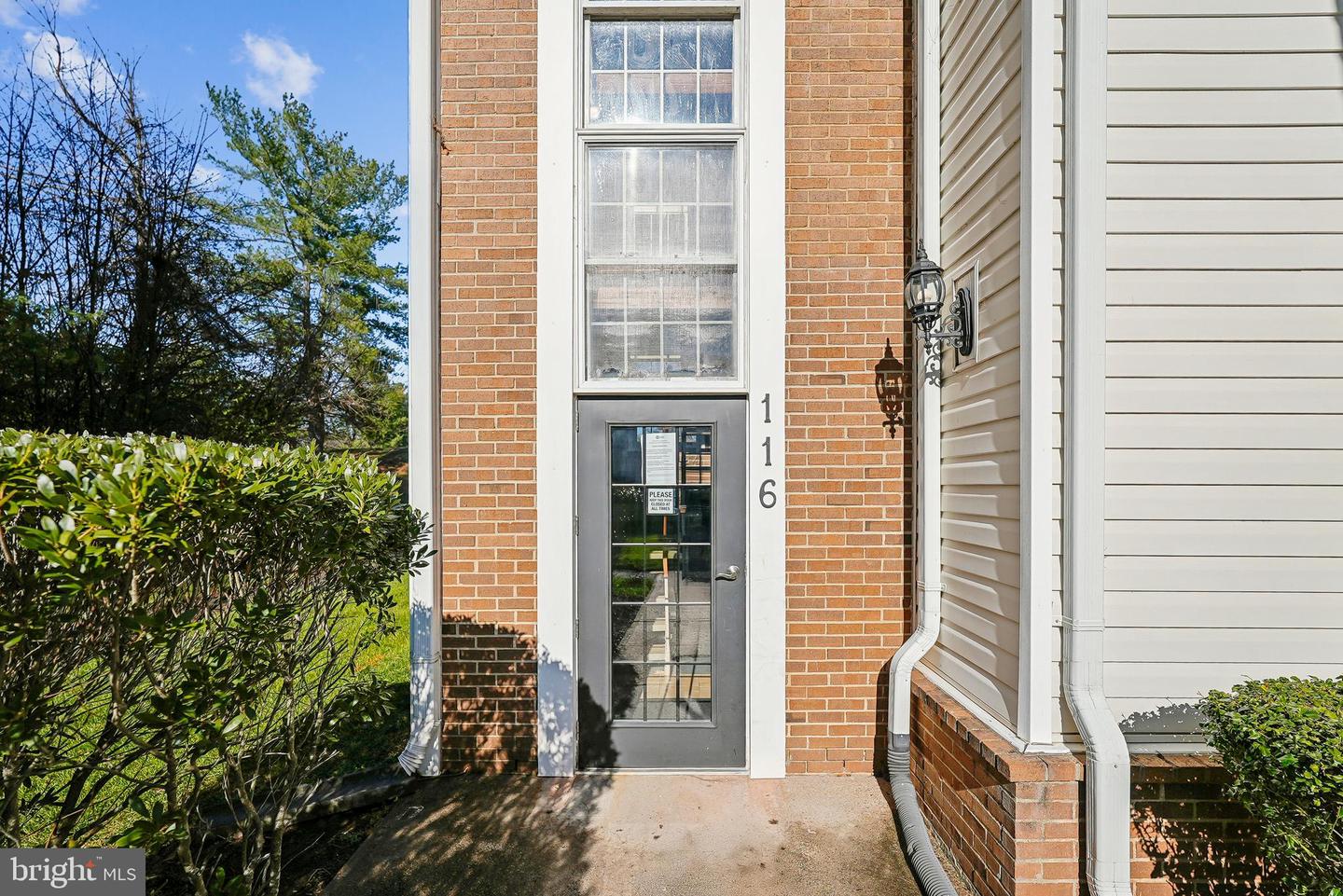 116 WESTWICK CT #3, STERLING, Virginia 20165, 2 Bedrooms Bedrooms, ,1 BathroomBathrooms,Residential,For sale,116 WESTWICK CT #3,VALO2111026 MLS # VALO2111026 116 WESTWICK CT #3, STERLING, Virginia 20165, 2 Bedrooms Bedrooms, ,1 BathroomBathrooms,Residential,For sale,116 WESTWICK CT #3,VALO2111026 MLS # VALO2111026